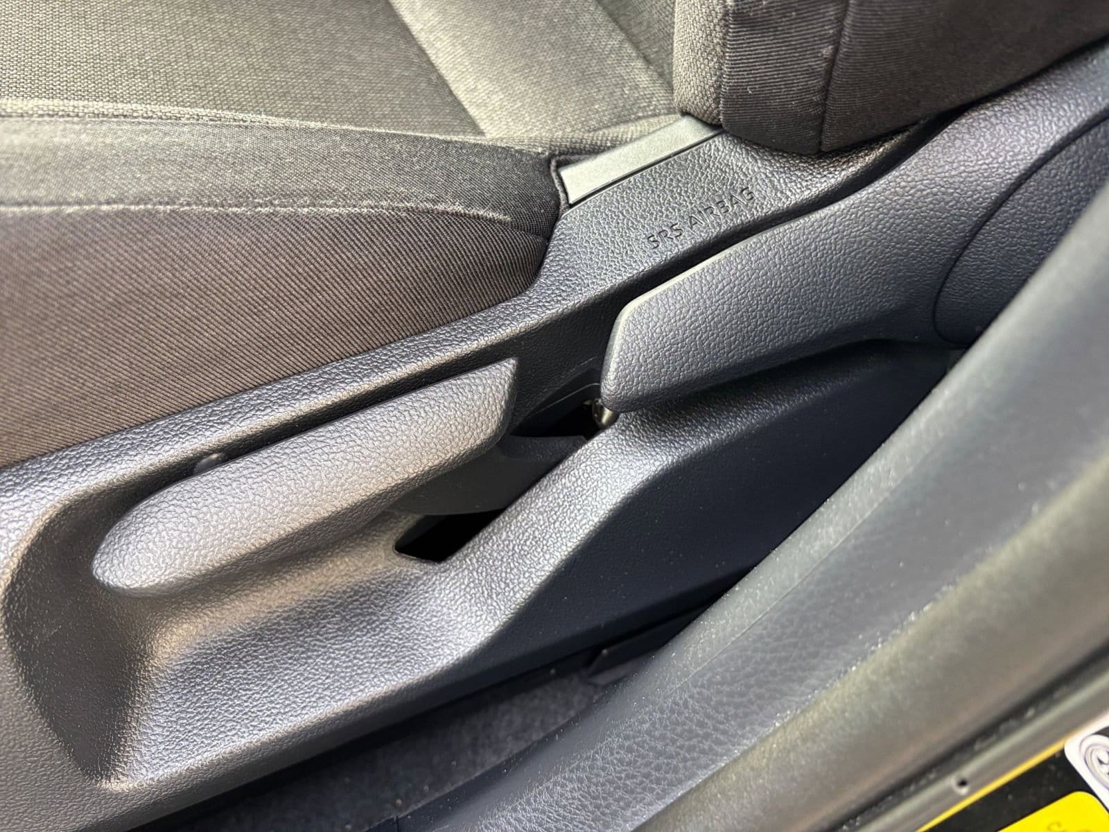 Thumbnail: 2025 Toyota Camry - 23