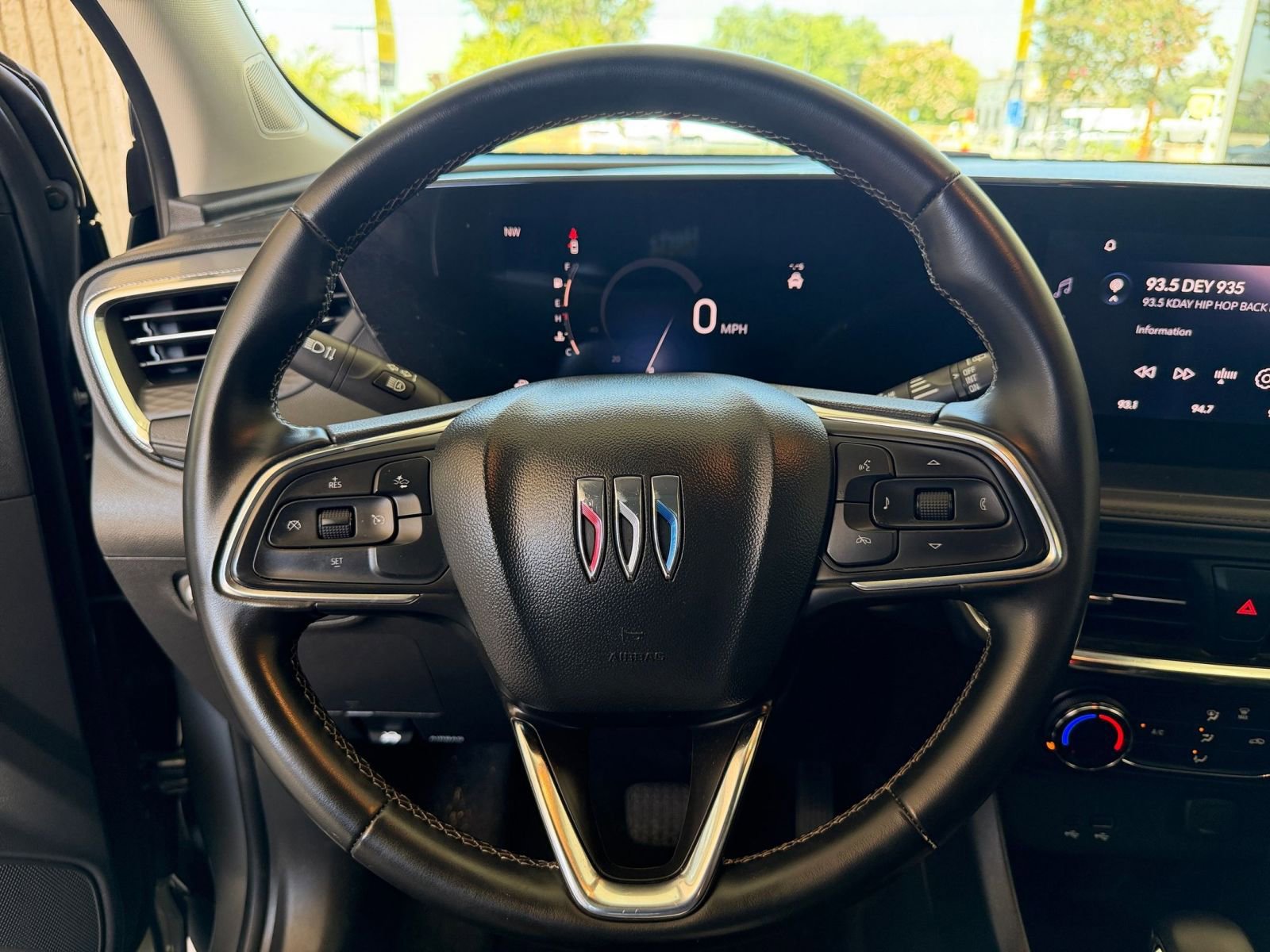 Thumbnail: 2025 Buick Encore GX - 27
