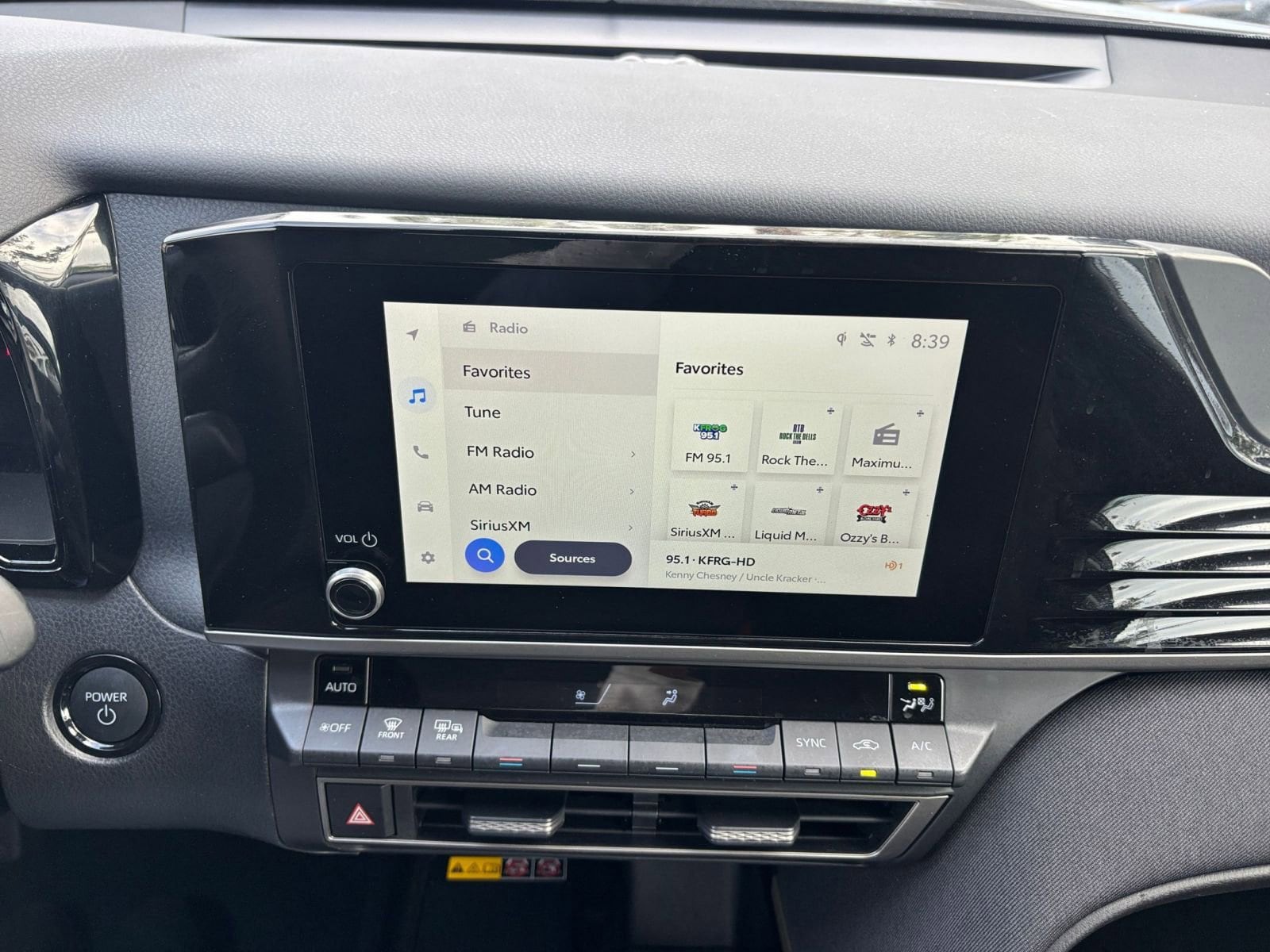 Thumbnail: 2025 Toyota Camry - 21