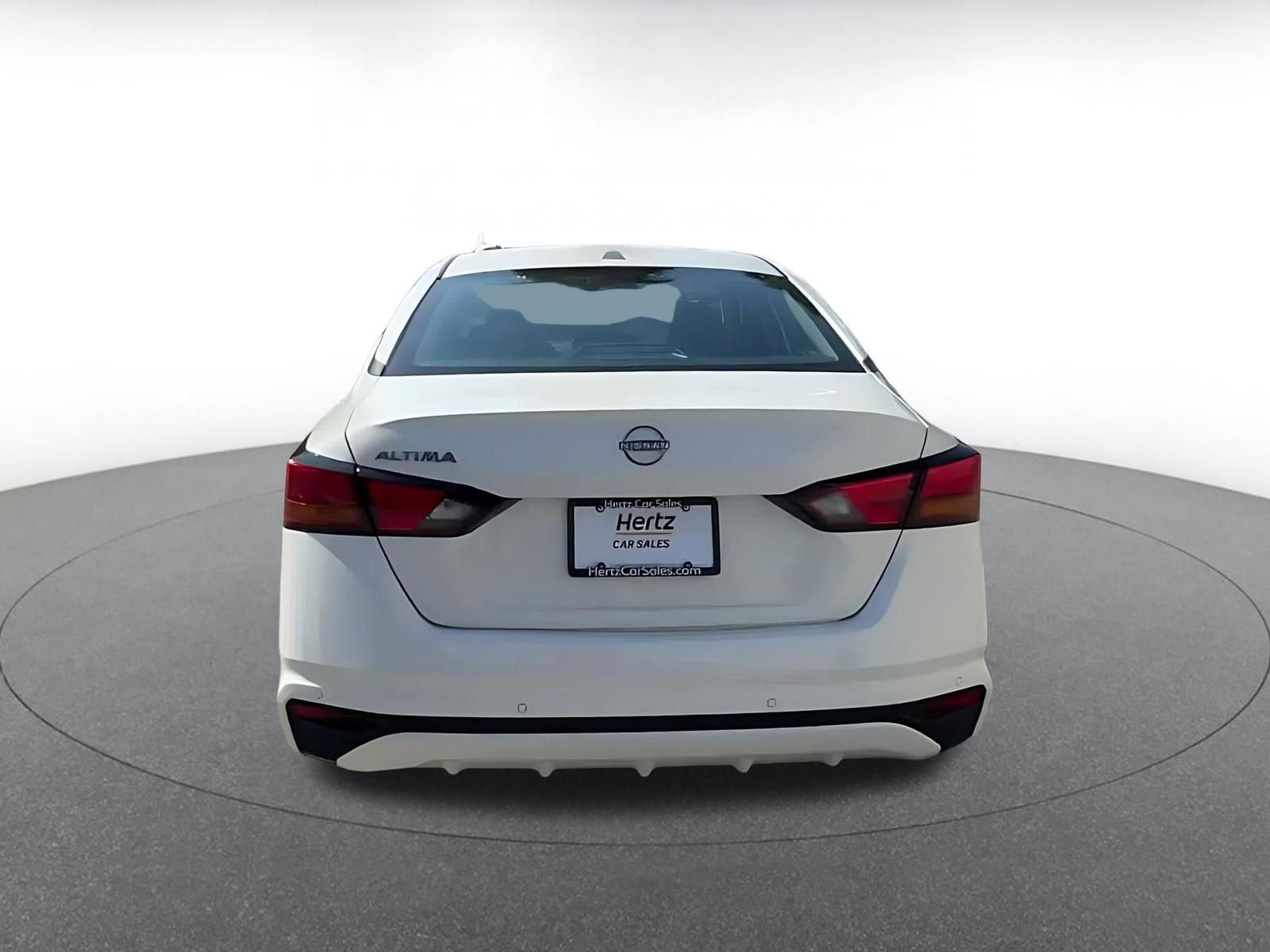 Thumbnail: 2025 Nissan Altima - 12