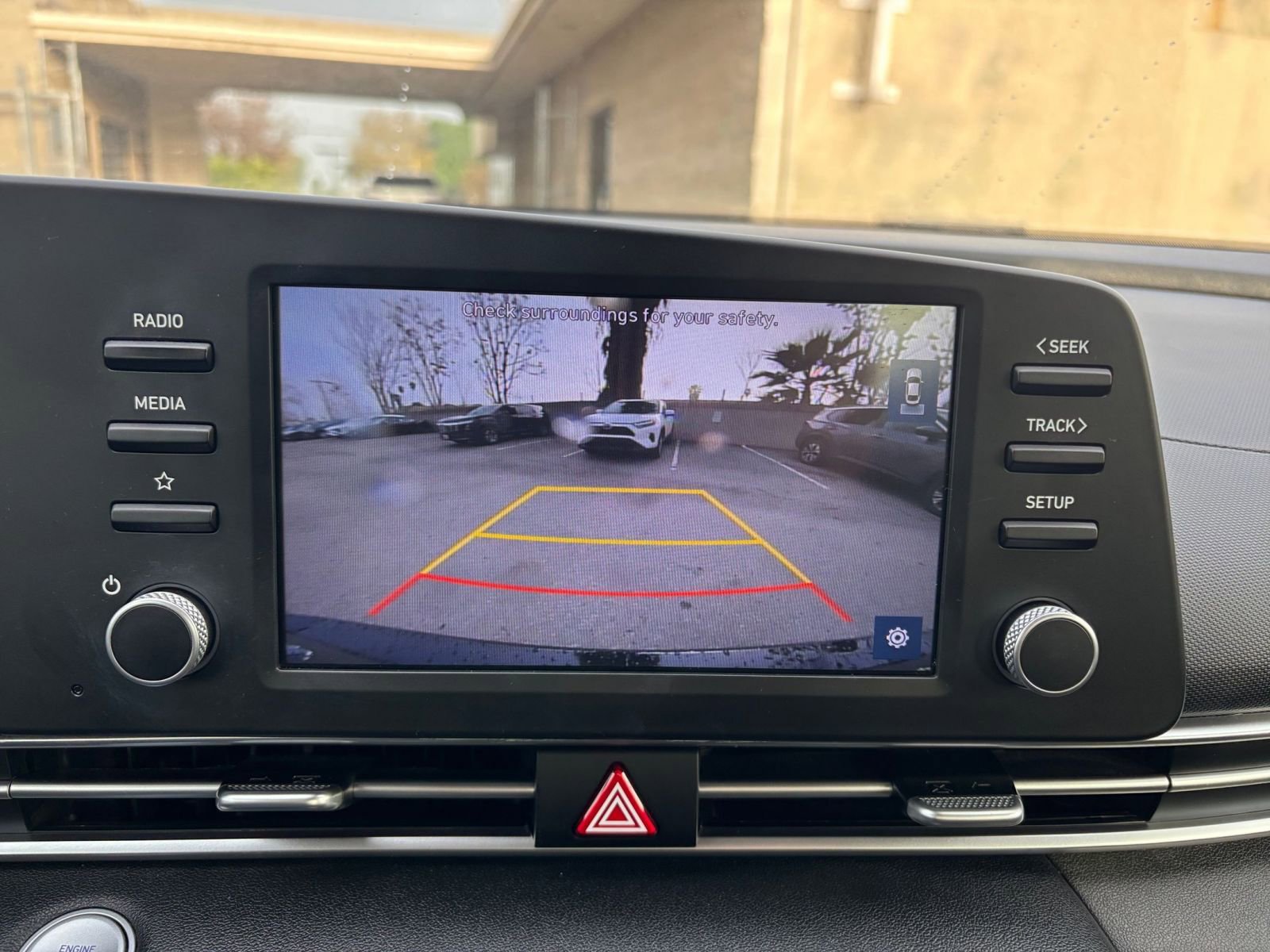 Thumbnail: 2021 Hyundai Elantra - 27