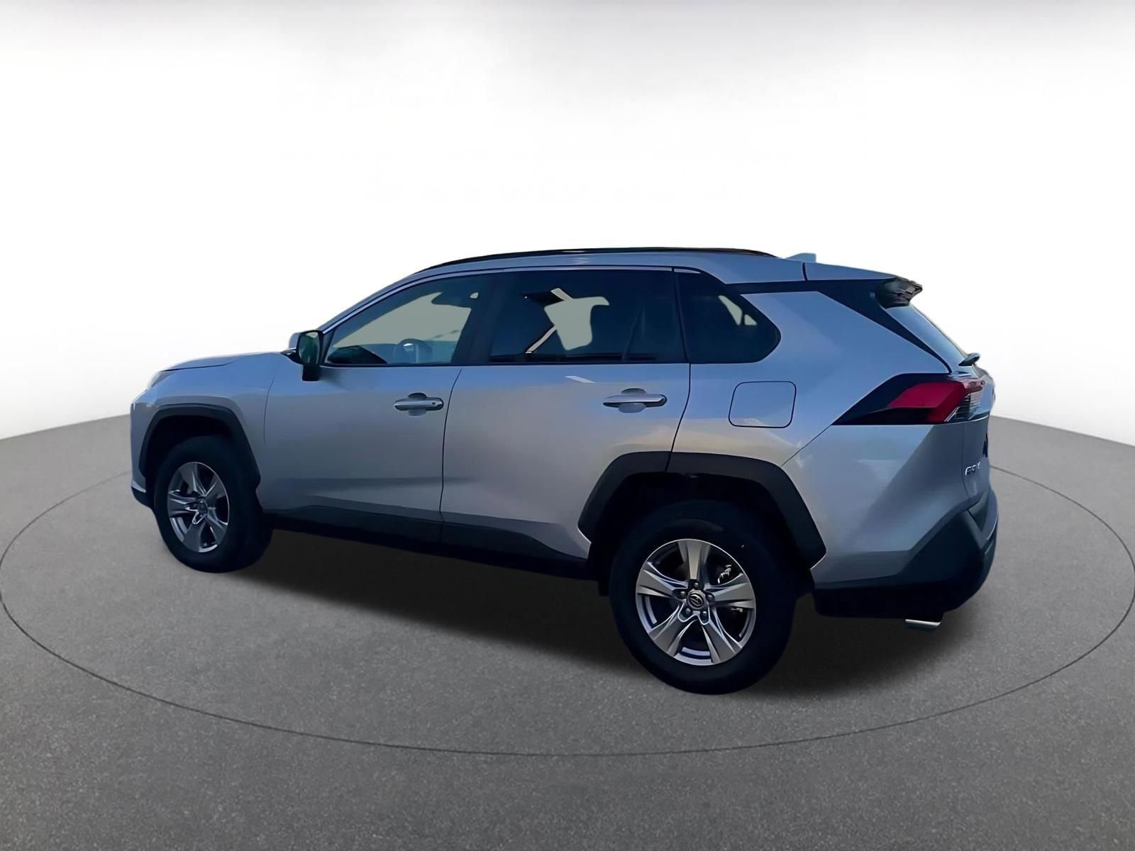 Thumbnail: 2025 Toyota RAV4 - 10