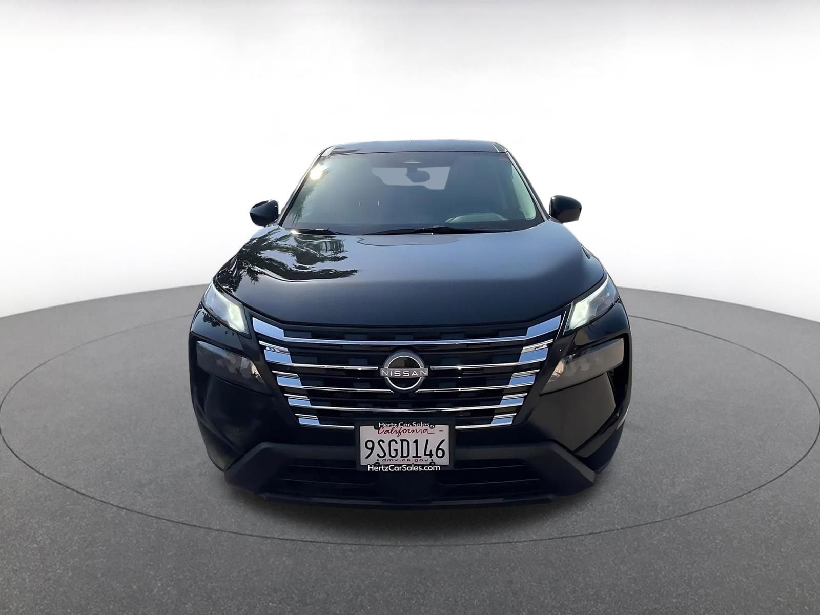 Thumbnail: 2025 Nissan Rogue - 4