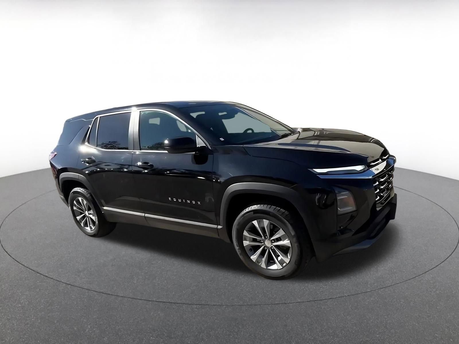 Thumbnail: 2025 Chevrolet Equinox - 2