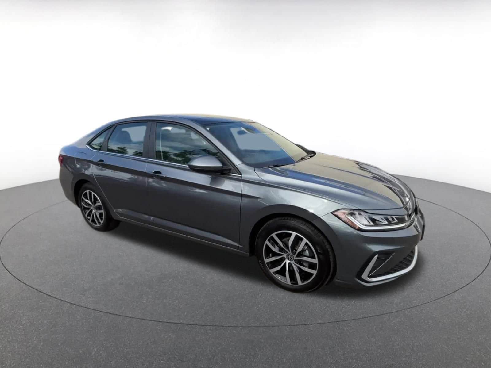 Thumbnail: 2025 Volkswagen Jetta - 2