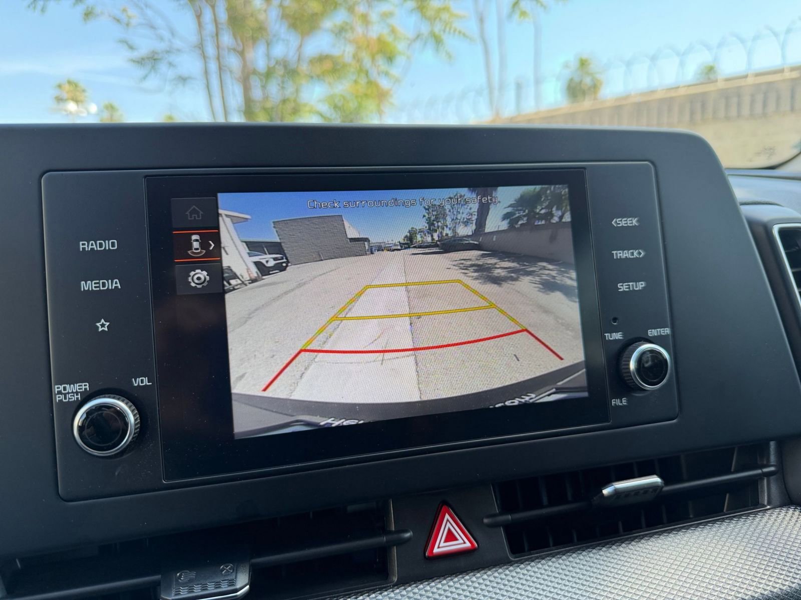 Thumbnail: 2025 Kia Sportage - 23