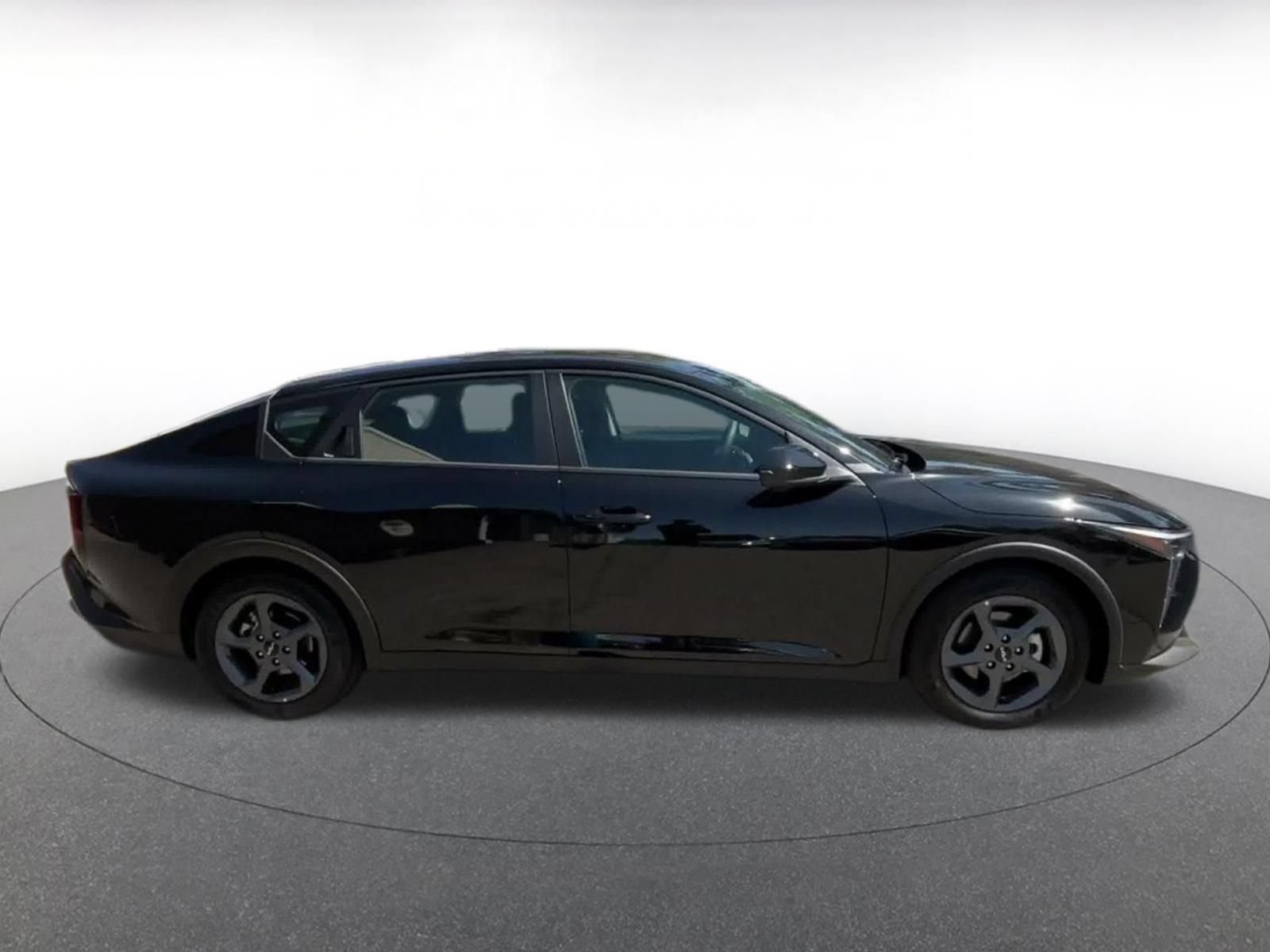 Thumbnail: 2026 Kia K4 - 15