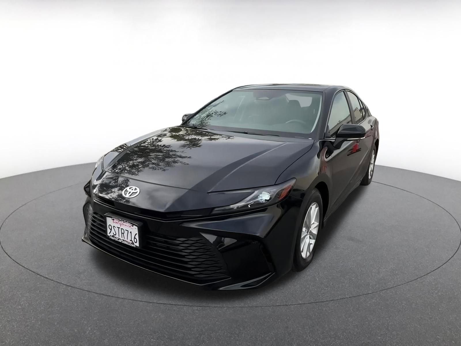 Thumbnail: 2025 Toyota Camry - 7