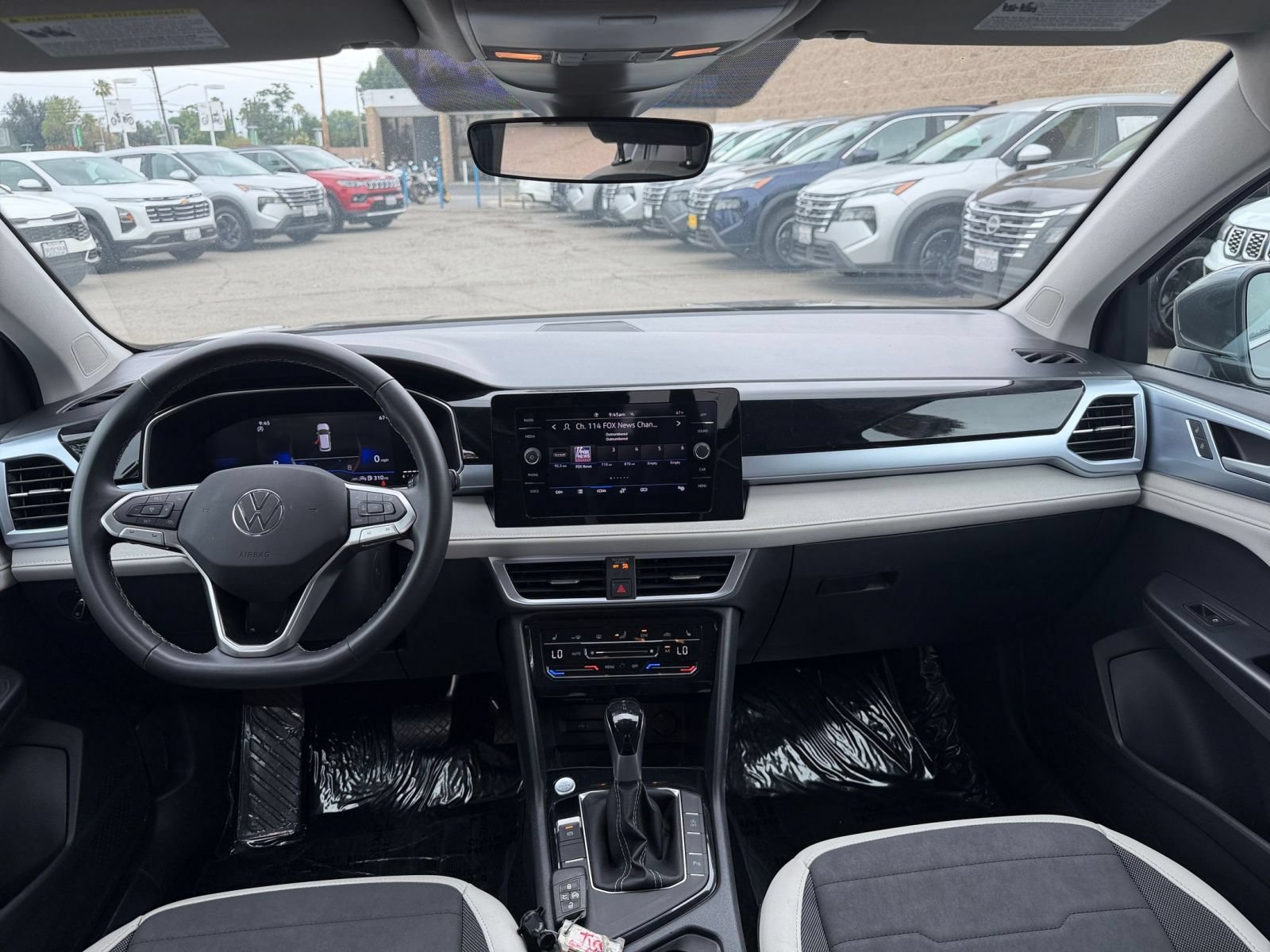 Thumbnail: 2025 Volkswagen Taos - 34