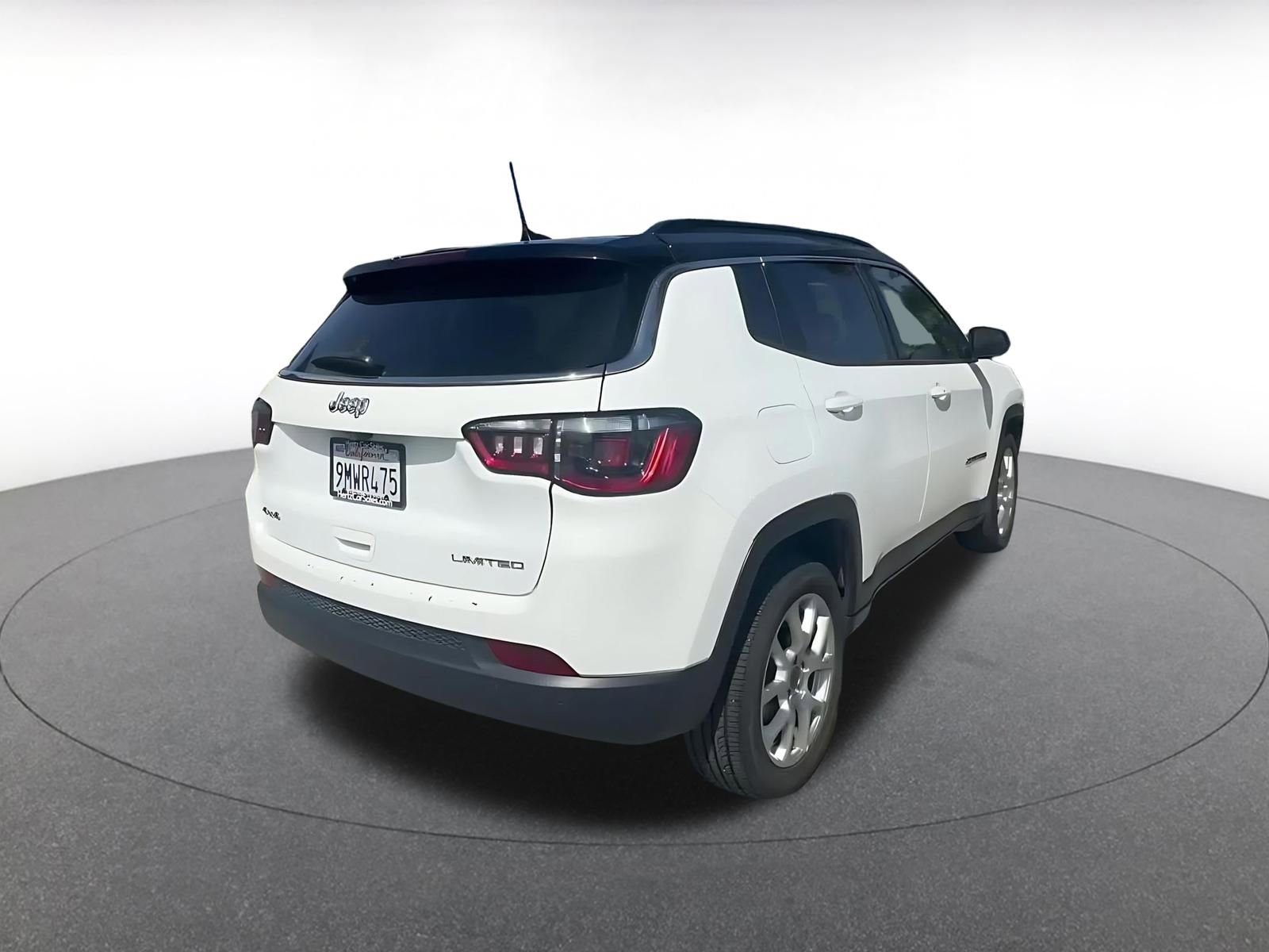 Thumbnail: 2025 Jeep Compass - 14