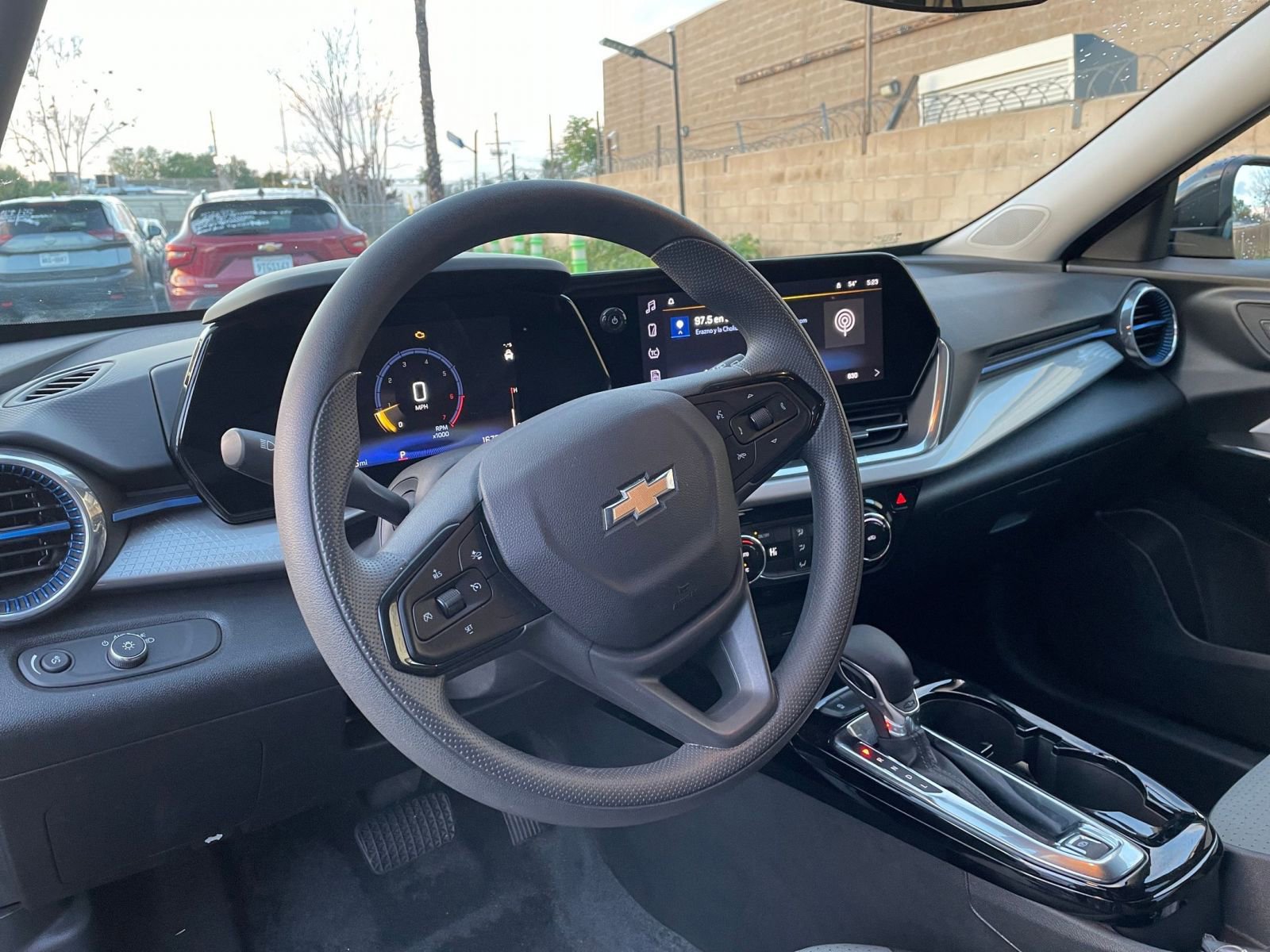 Thumbnail: 2025 Chevrolet Trax - 35