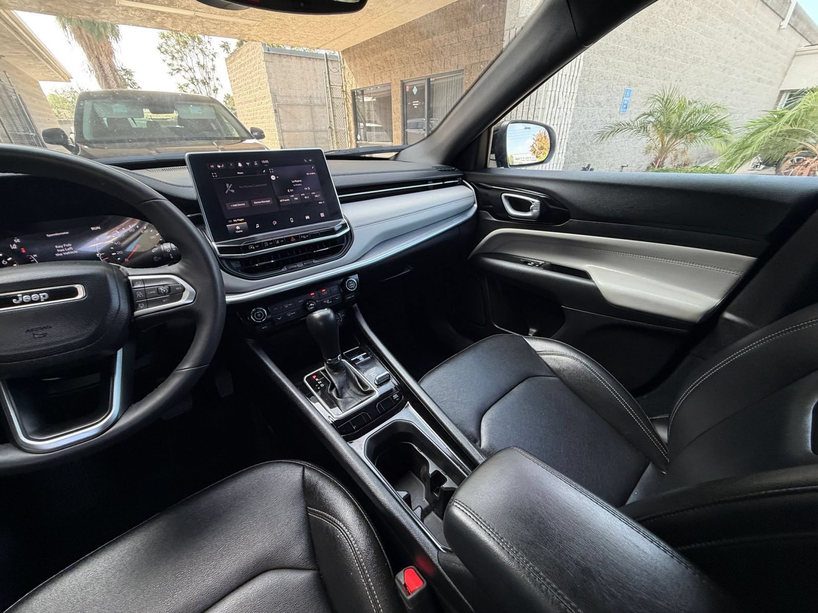 Thumbnail: 2025 Jeep Compass - 34