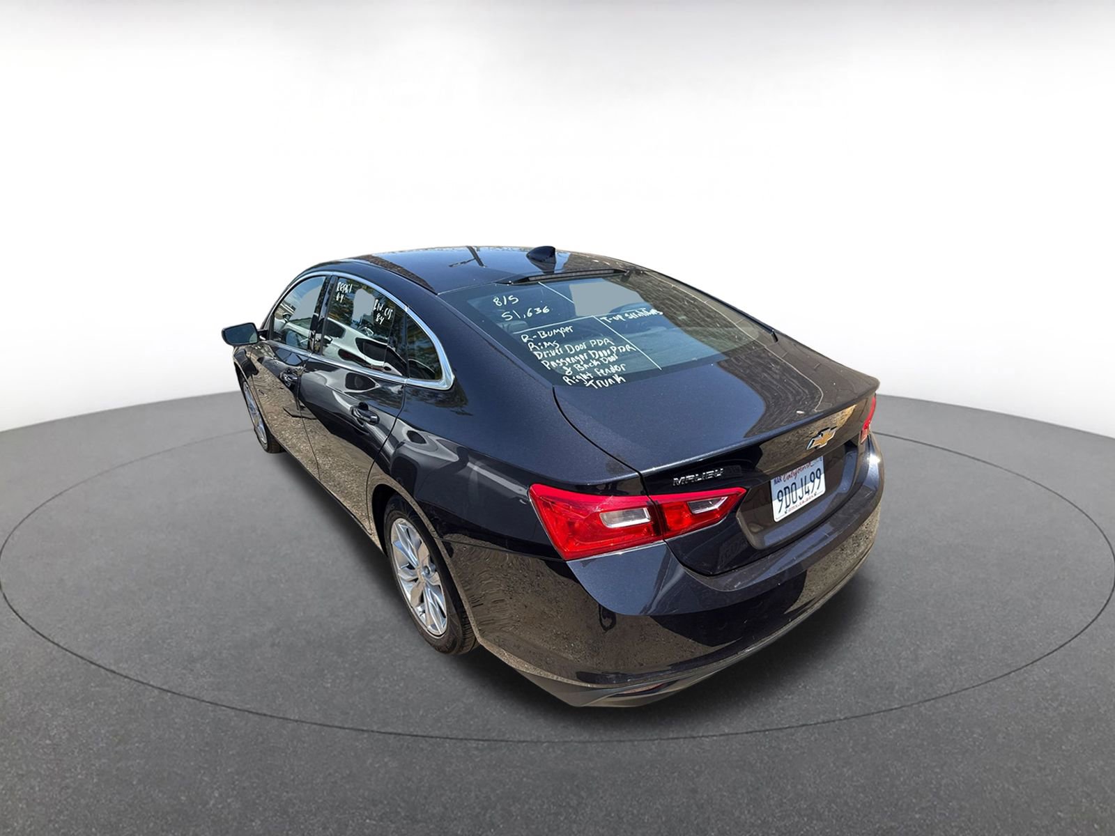 Thumbnail: 2023 Chevrolet Malibu - 12