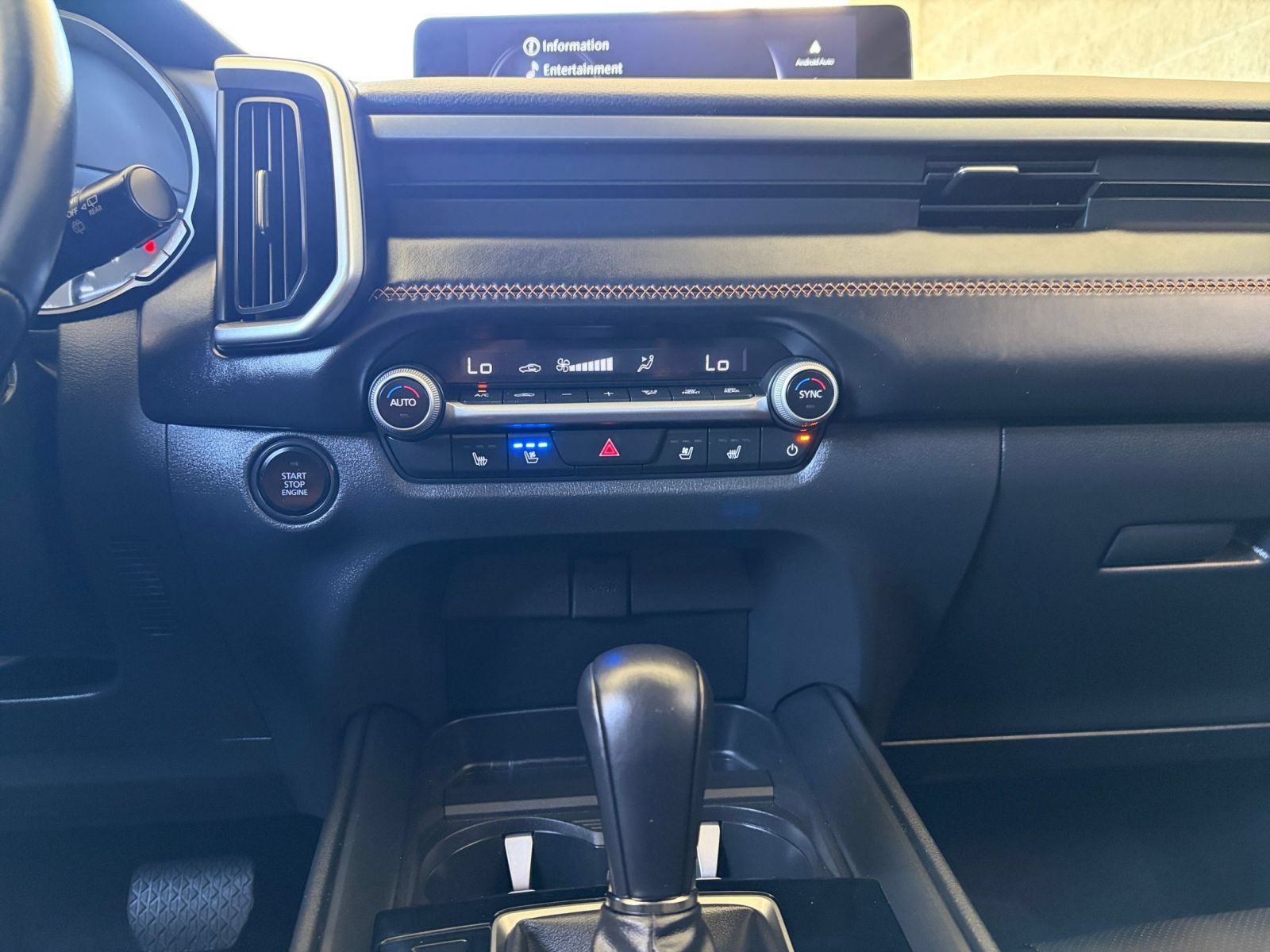 Thumbnail: 2026 Mazda CX-50 - 16