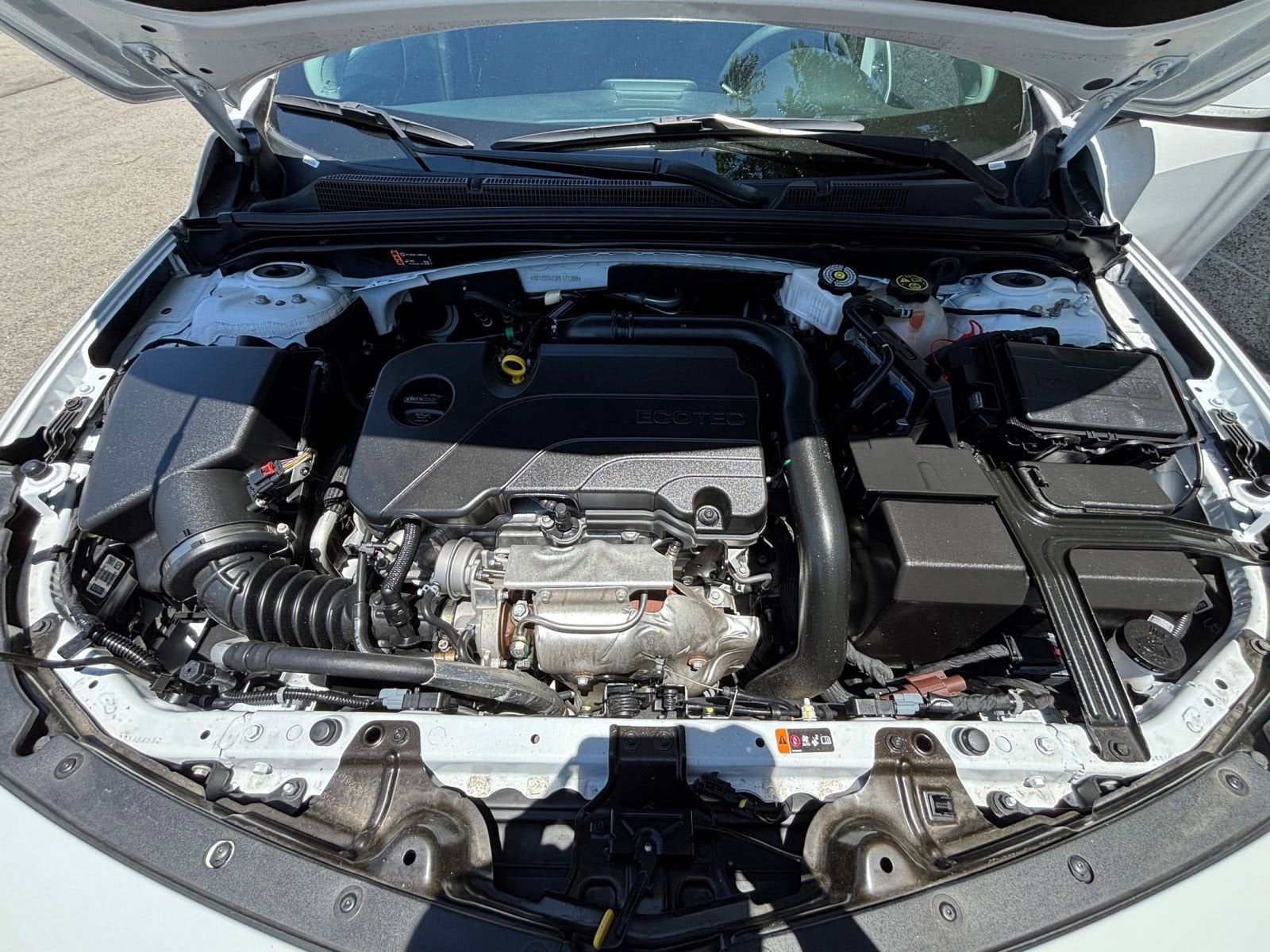 Thumbnail: 2024 Chevrolet Malibu - 32
