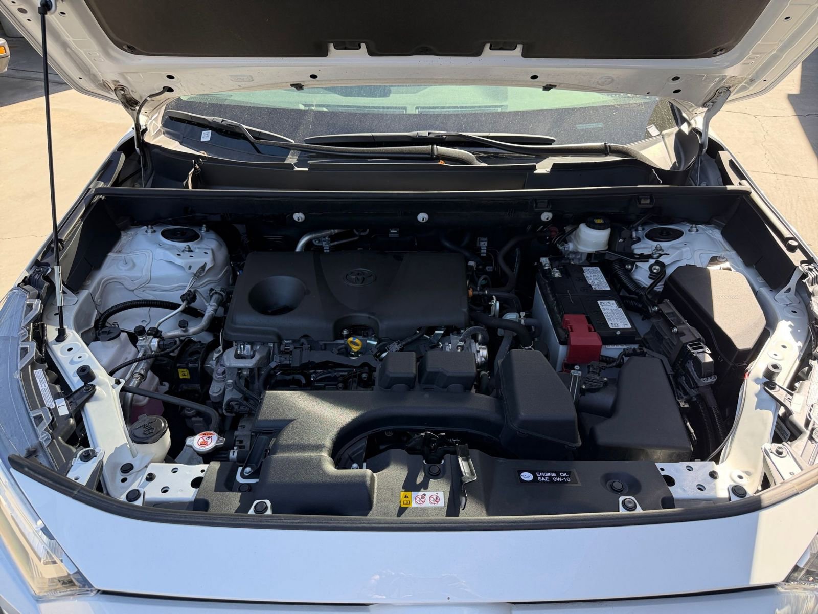 Thumbnail: 2025 Toyota RAV4 - 34