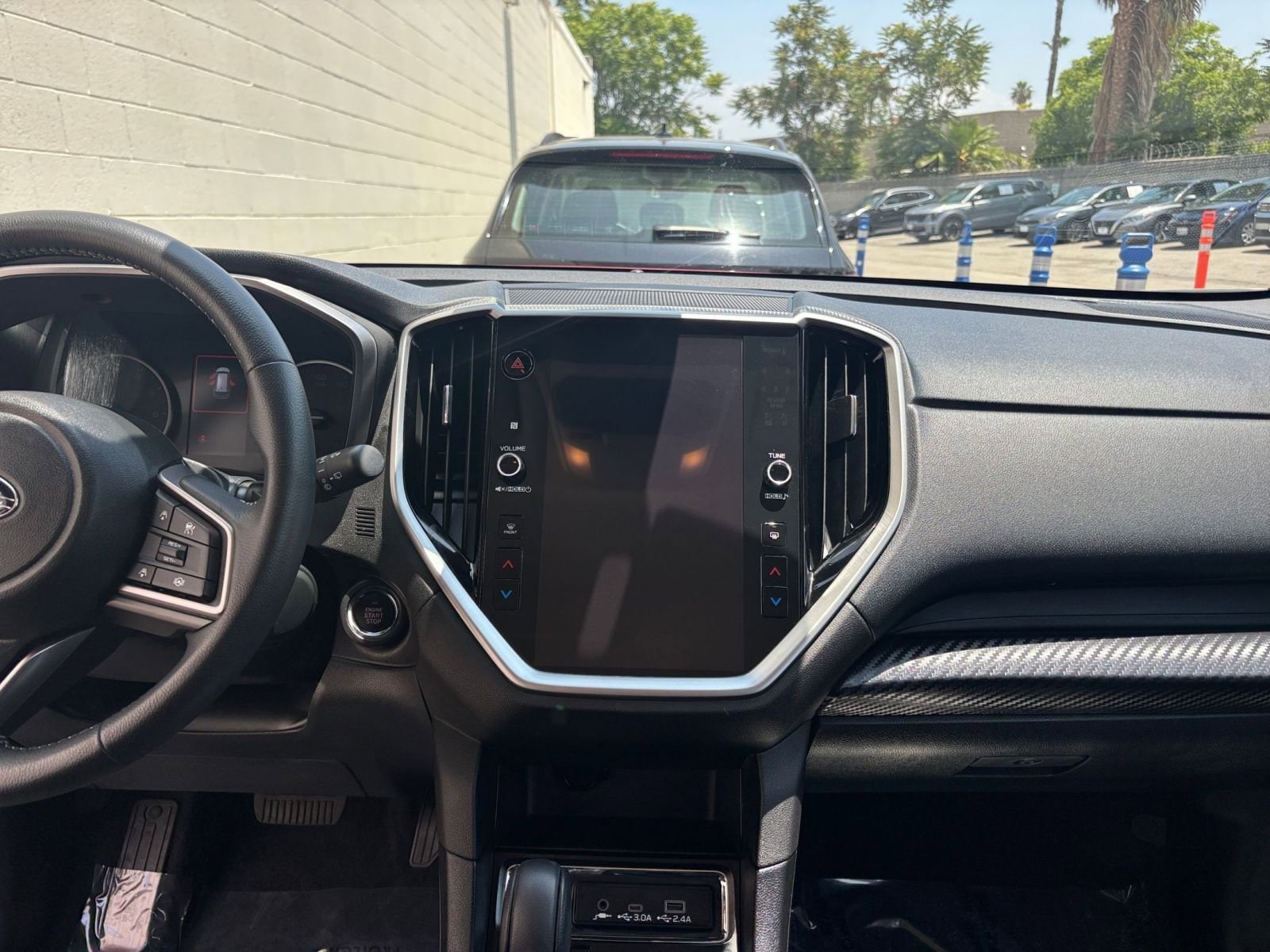 2024 Subaru Ascent Premium 18