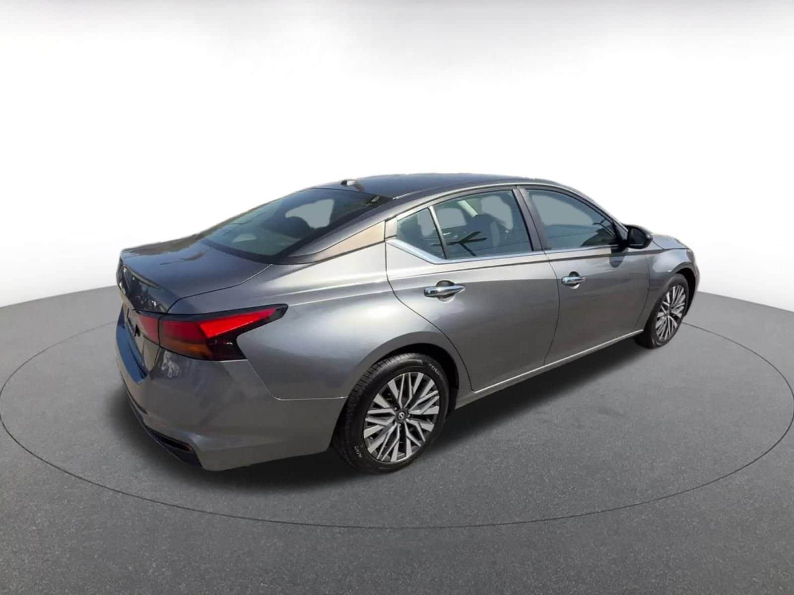 Thumbnail: 2024 Nissan Altima - 12