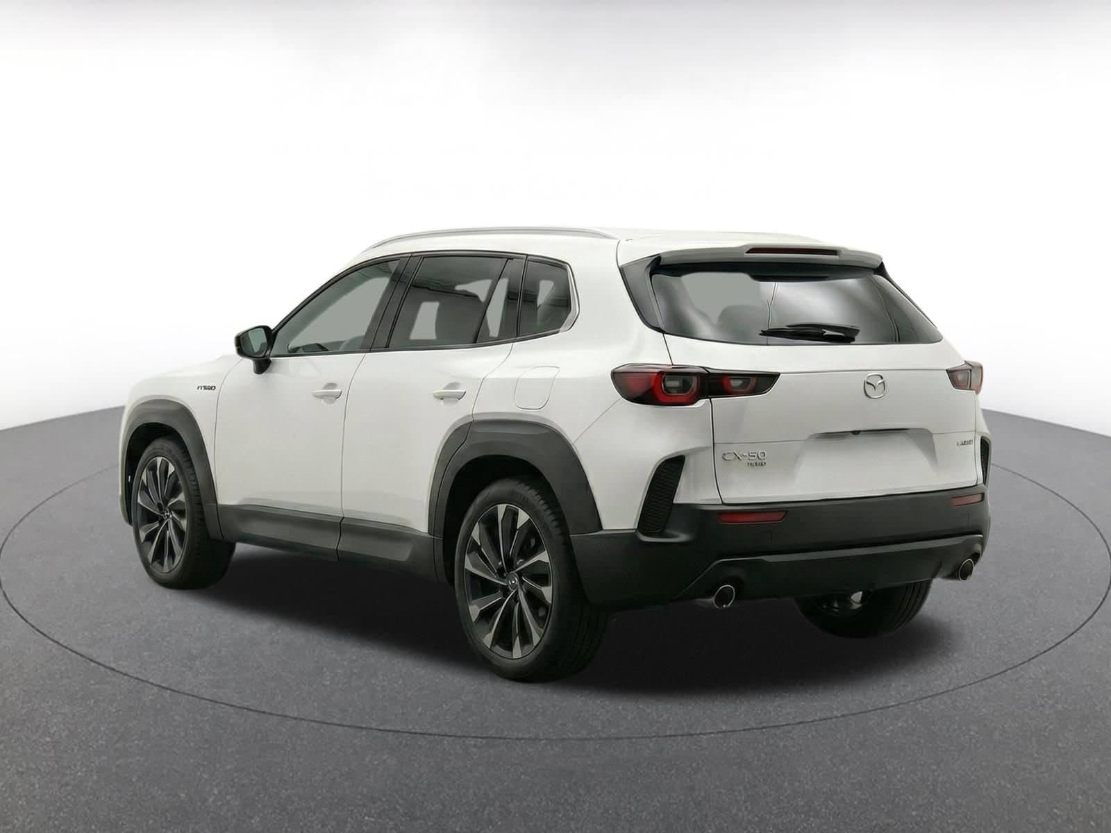 Thumbnail: 2025 Mazda CX-50 - 5