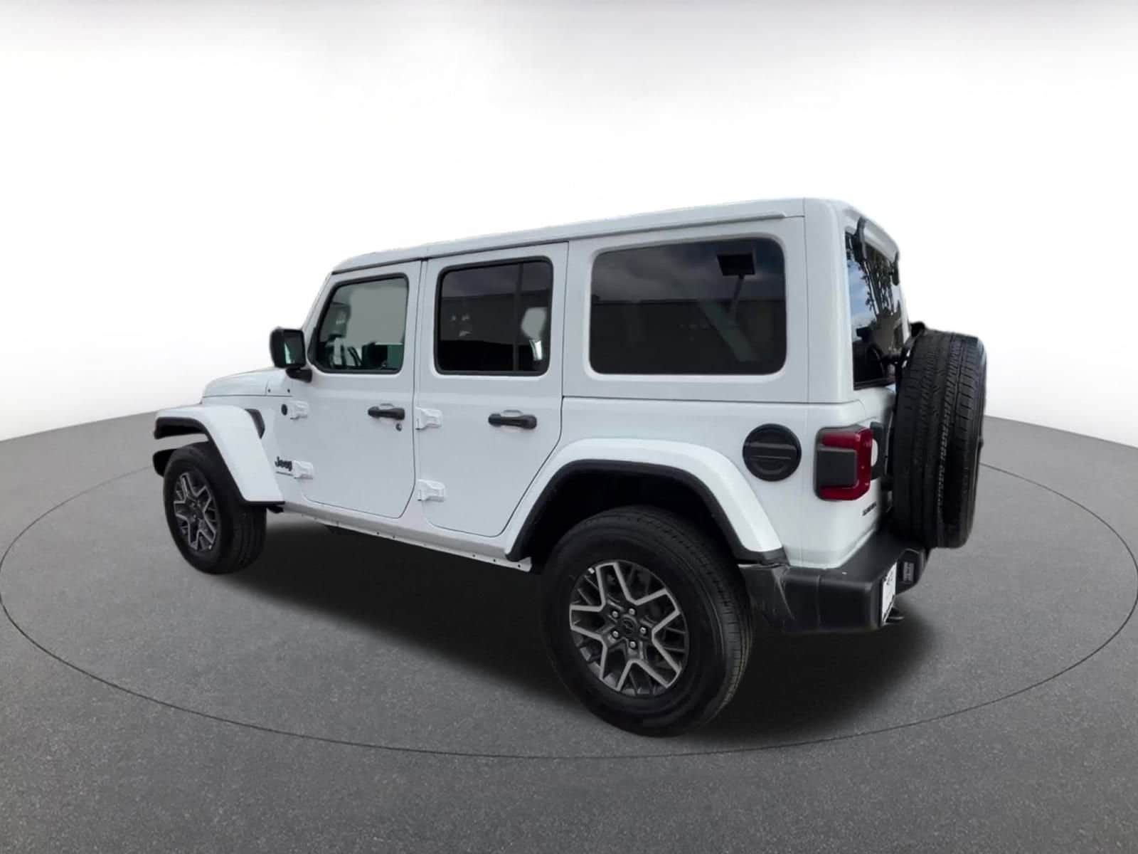 Thumbnail: 2025 Jeep Wrangler - 10