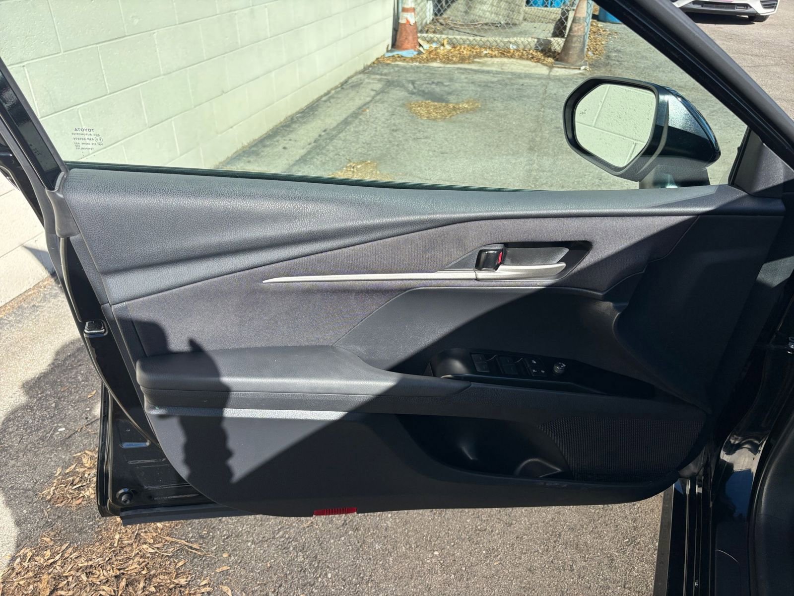 Thumbnail: 2025 Toyota Camry - 20