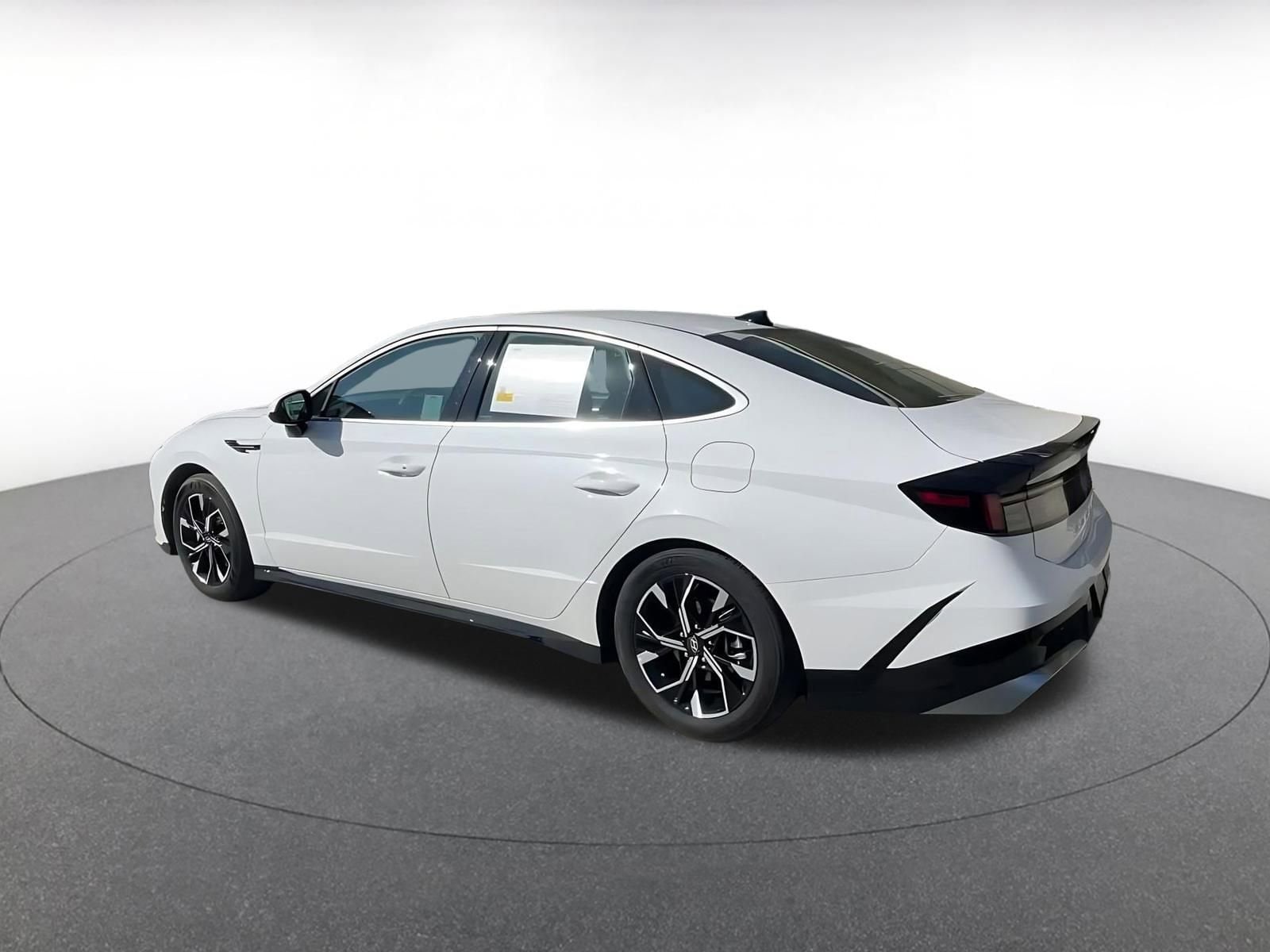 Thumbnail: 2025 Hyundai Sonata - 11