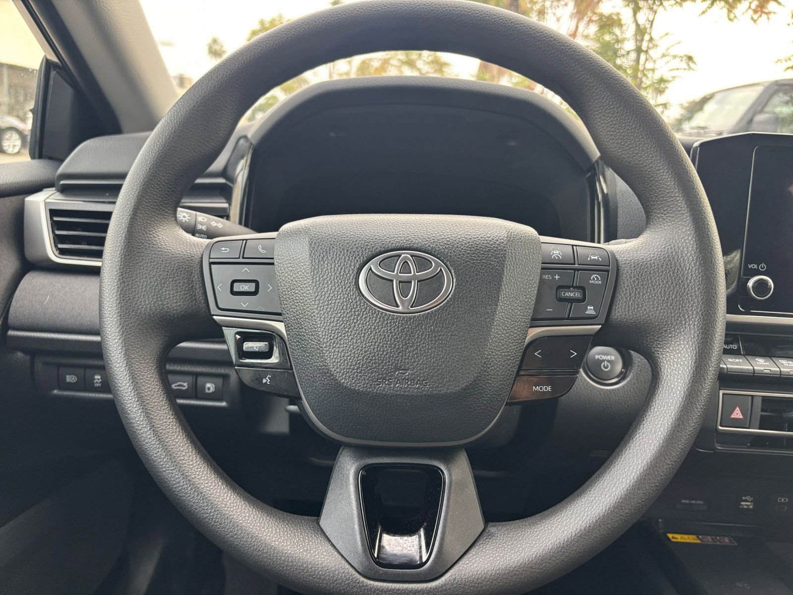 Thumbnail: 2025 Toyota Camry - 28