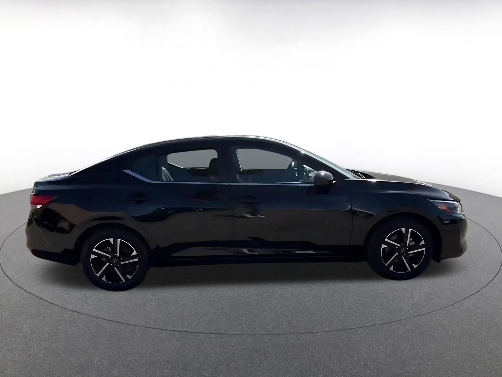 Thumbnail: 2025 Nissan Sentra - 15