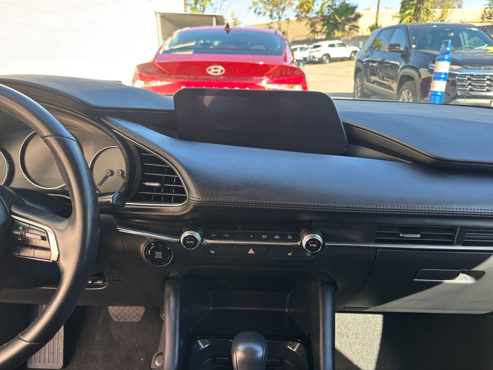 Thumbnail: 2025 Mazda Mazda3 - 18