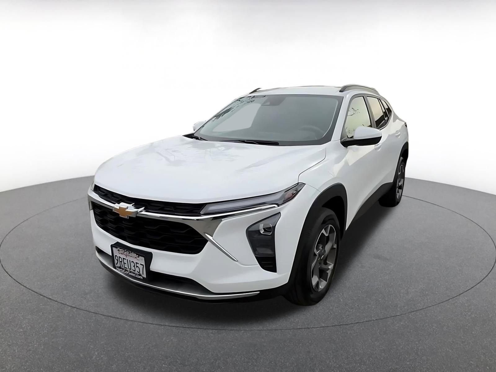 Thumbnail: 2025 Chevrolet Trax - 7