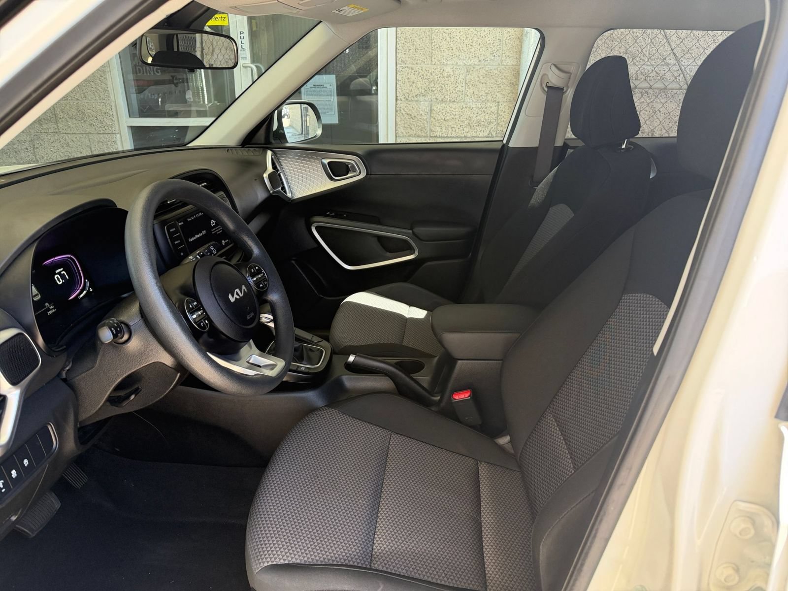 Thumbnail: 2025 Kia Soul - 24