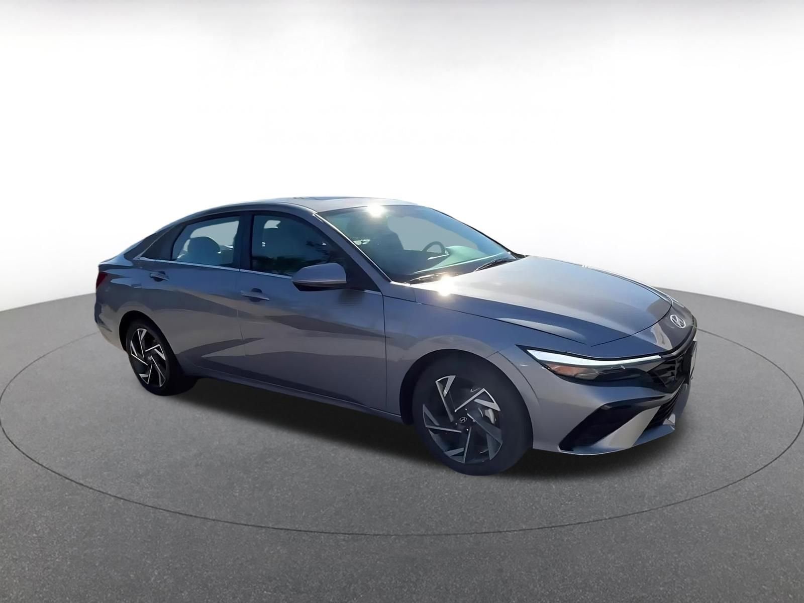 Thumbnail: 2025 Hyundai Elantra - 2