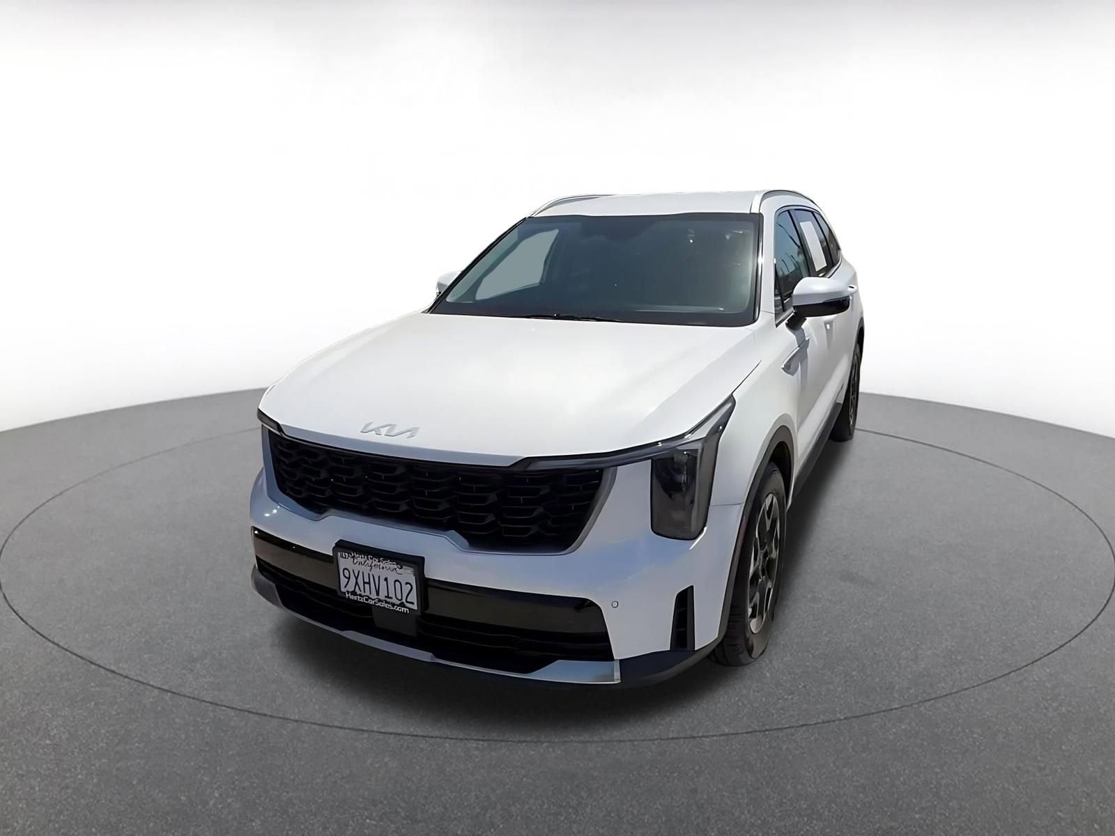 Thumbnail: 2024 Kia Sorento - 7