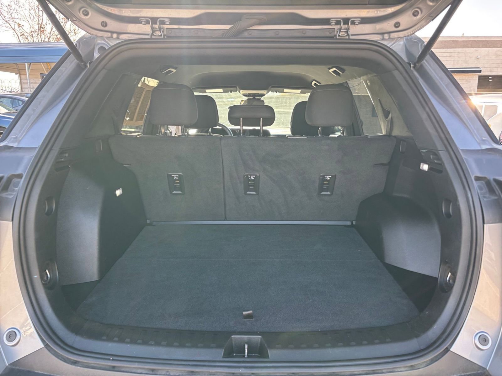 Thumbnail: 2025 Chevrolet Equinox - 33