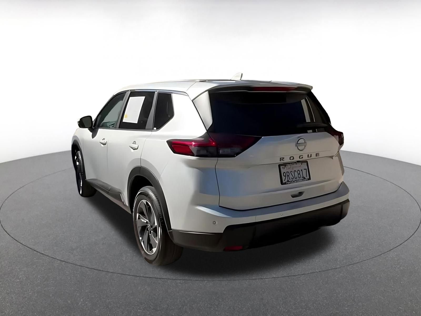 Thumbnail: 2025 Nissan Rogue - 11