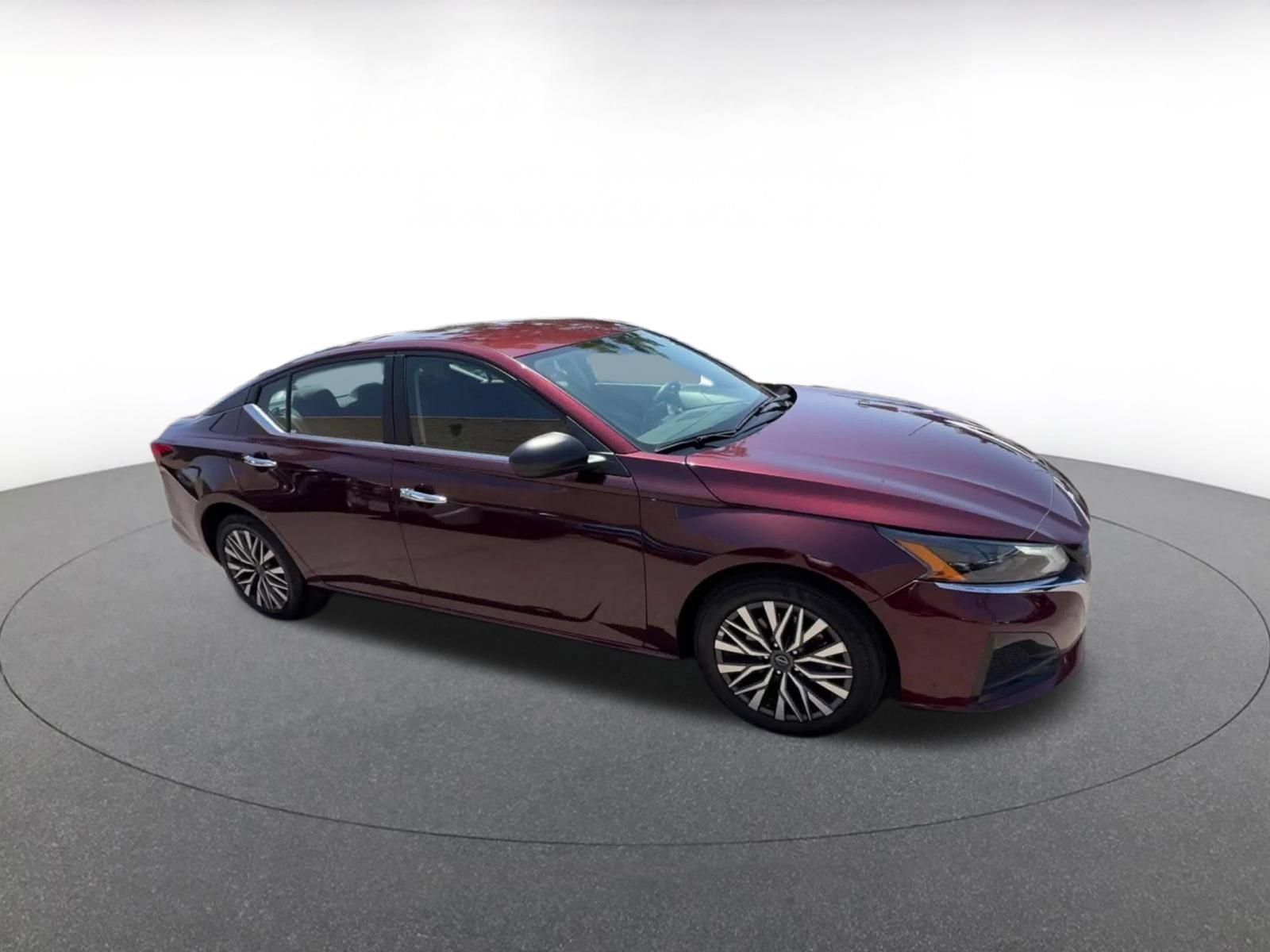 Thumbnail: 2025 Nissan Altima - 2