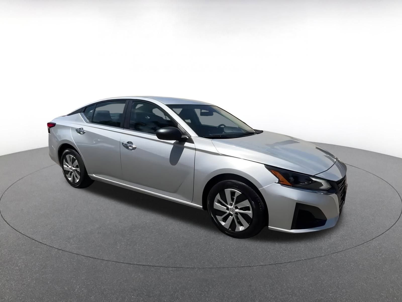 Thumbnail: 2024 Nissan Altima - 2