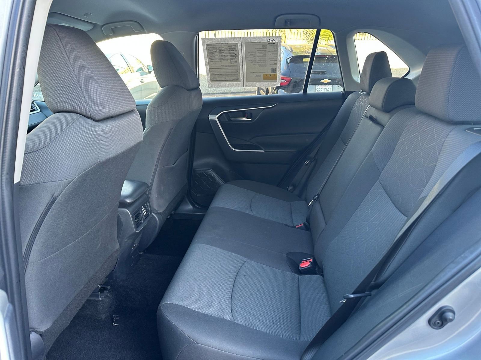 Thumbnail: 2025 Toyota RAV4 - 25