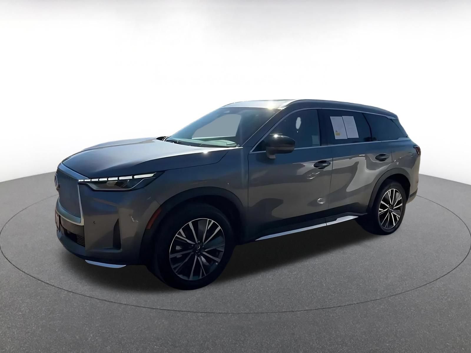 Thumbnail: 2026 INFINITI QX60 - 8