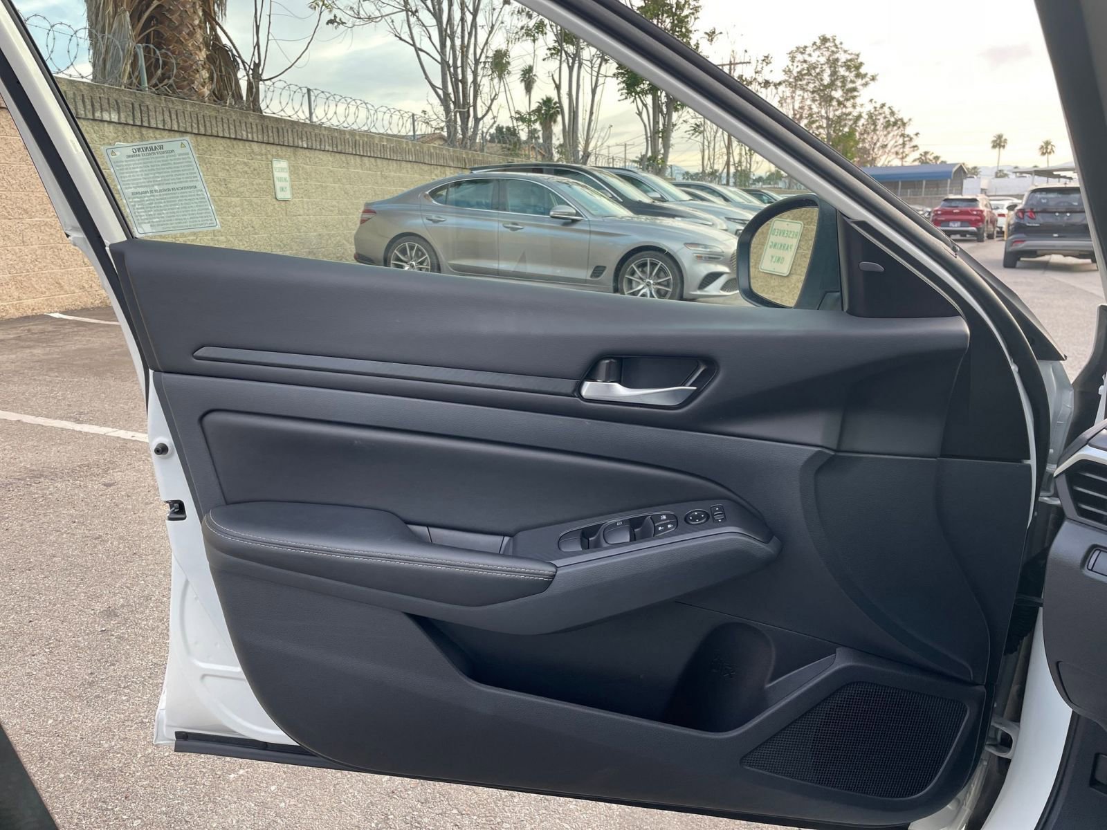 Thumbnail: 2025 Nissan Altima - 18