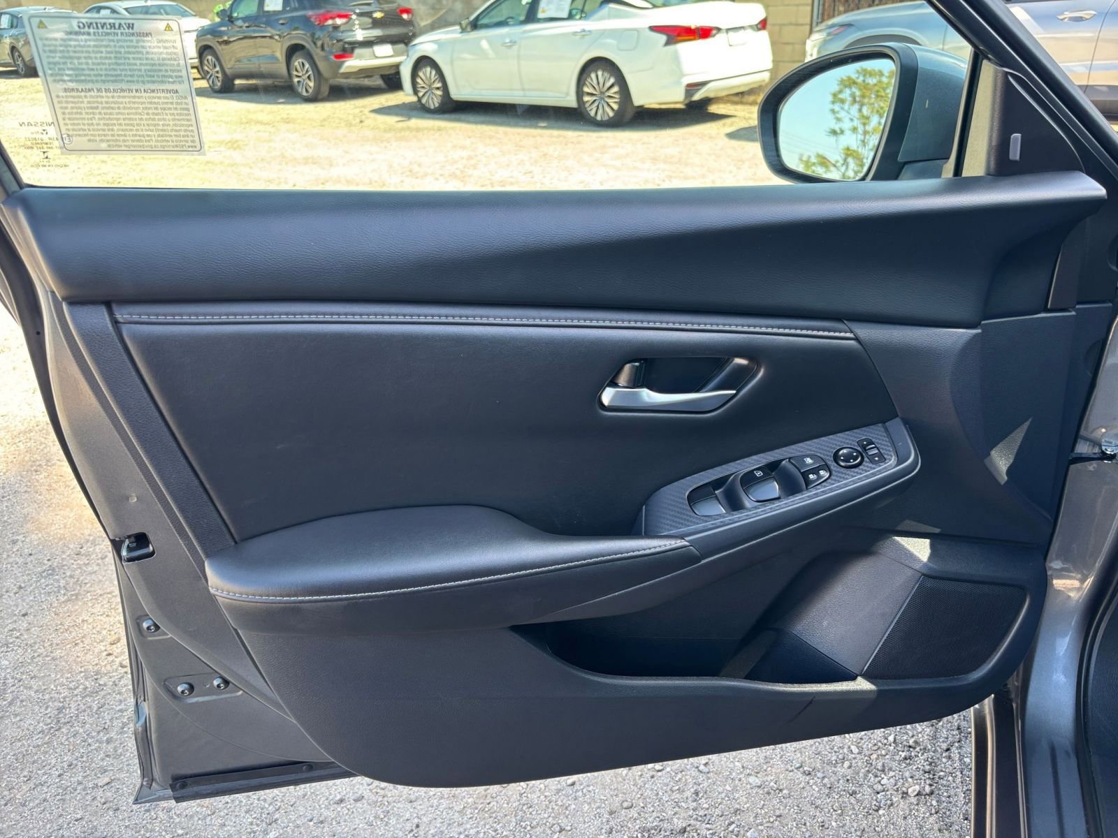 Thumbnail: 2025 Nissan Sentra - 18