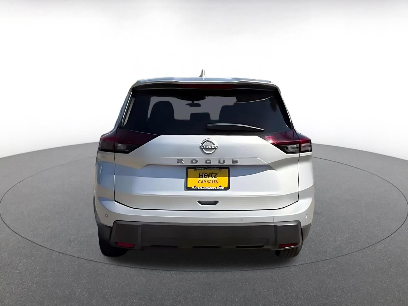 Thumbnail: 2025 Nissan Rogue - 10