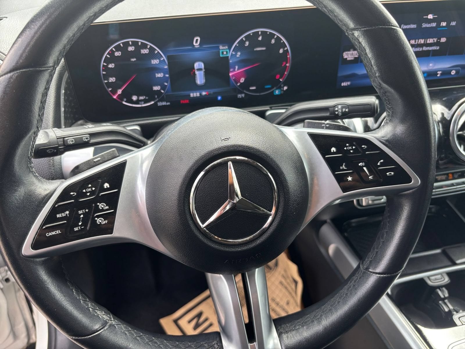 Thumbnail: 2025 Mercedes-Benz GLB - 28