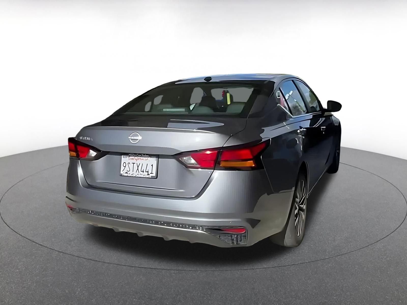 Thumbnail: 2025 Nissan Altima - 12