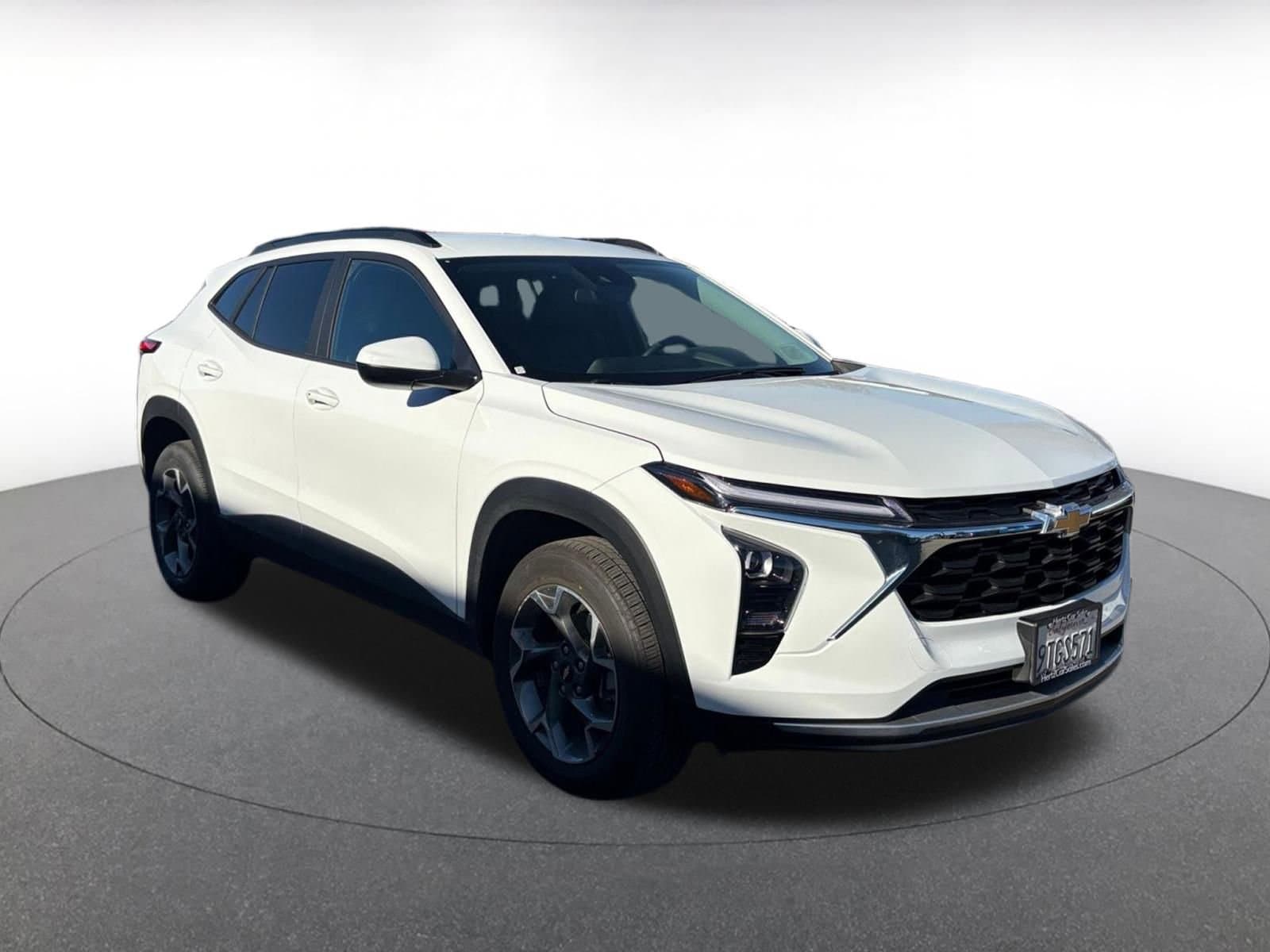 Thumbnail: 2025 Chevrolet Trax - 1
