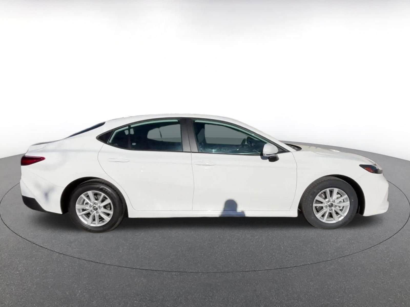 Thumbnail: 2025 Toyota Camry - 16