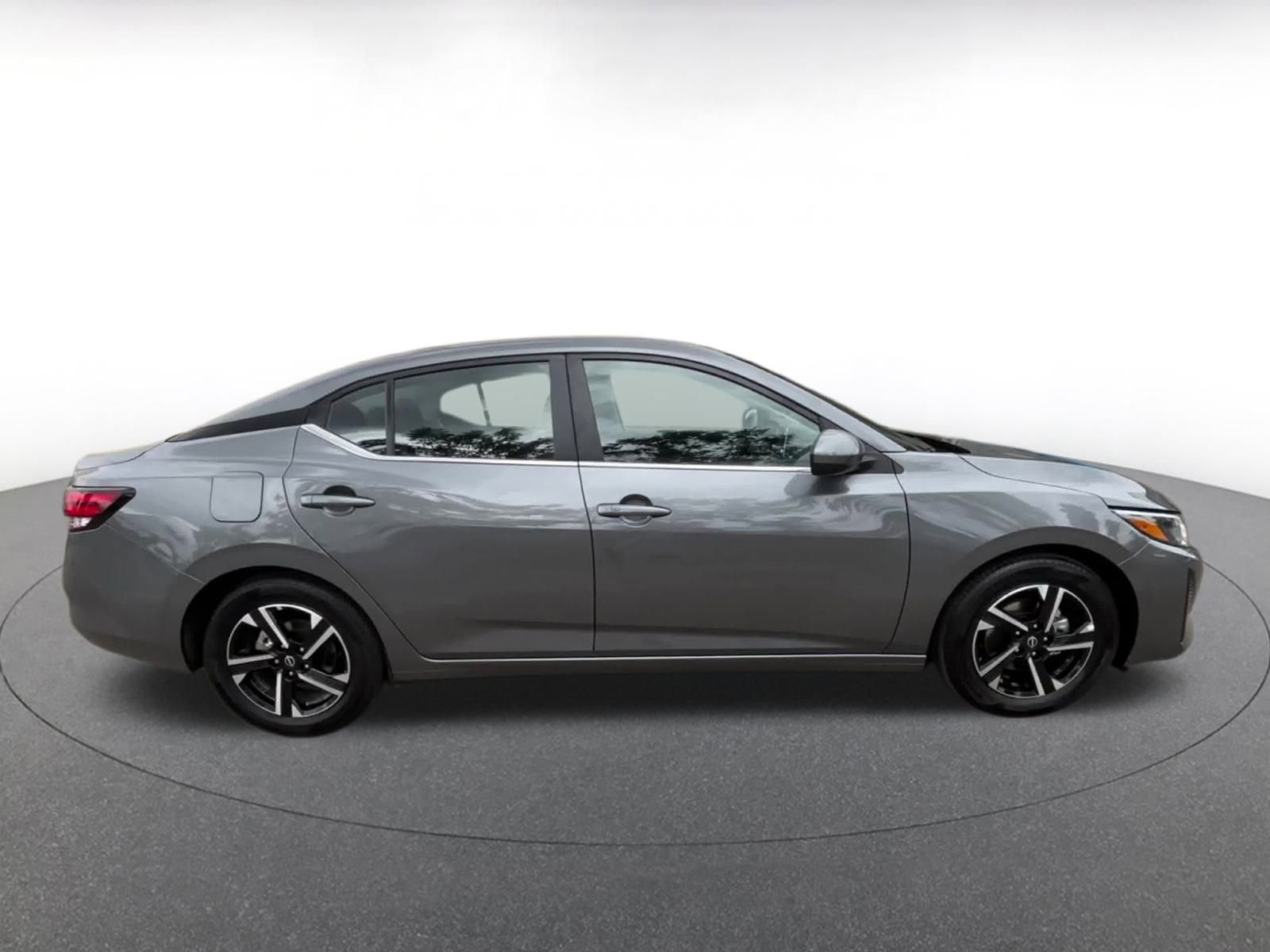 Thumbnail: 2025 Nissan Sentra - 16