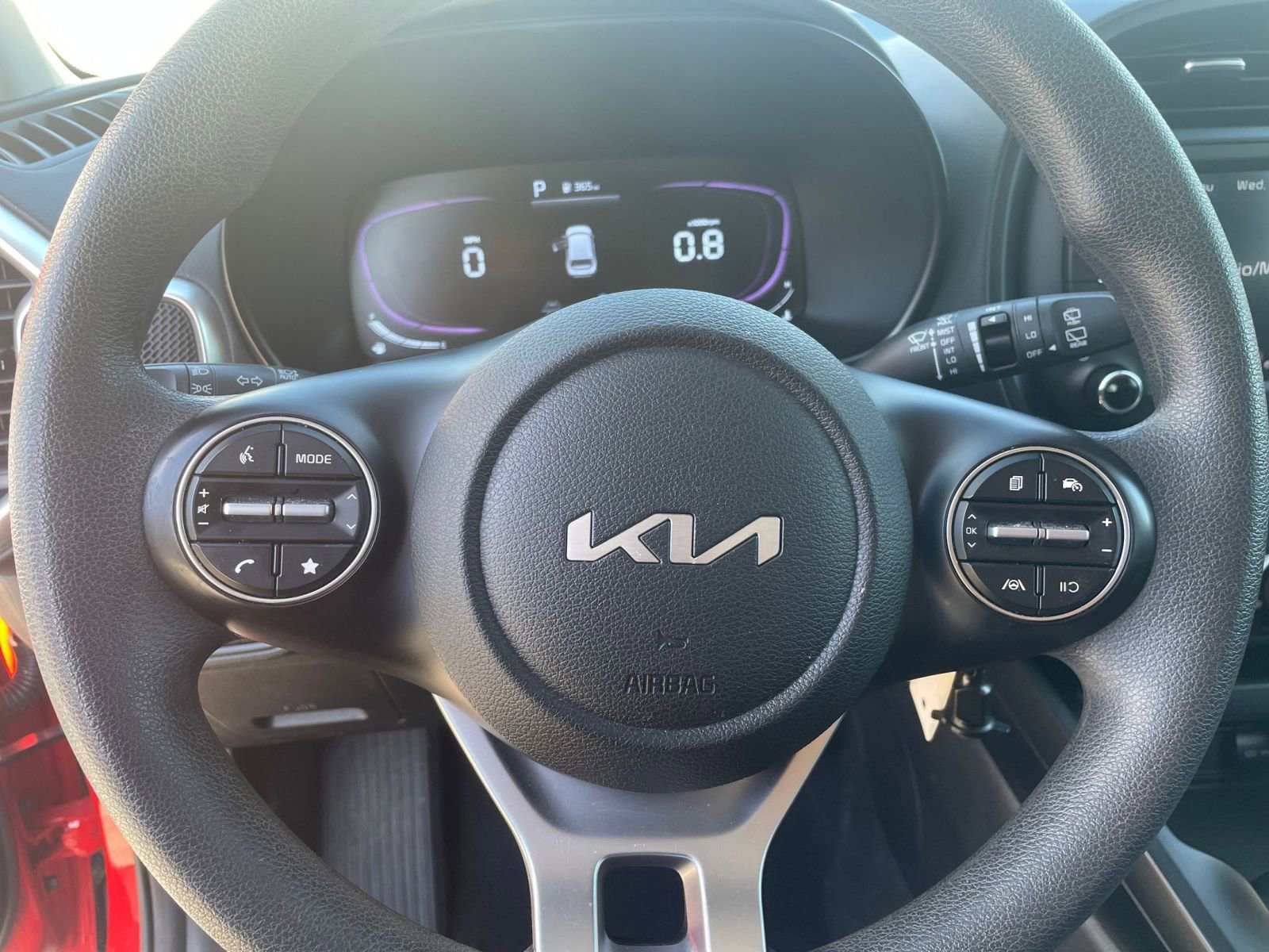 Thumbnail: 2025 Kia Soul - 25