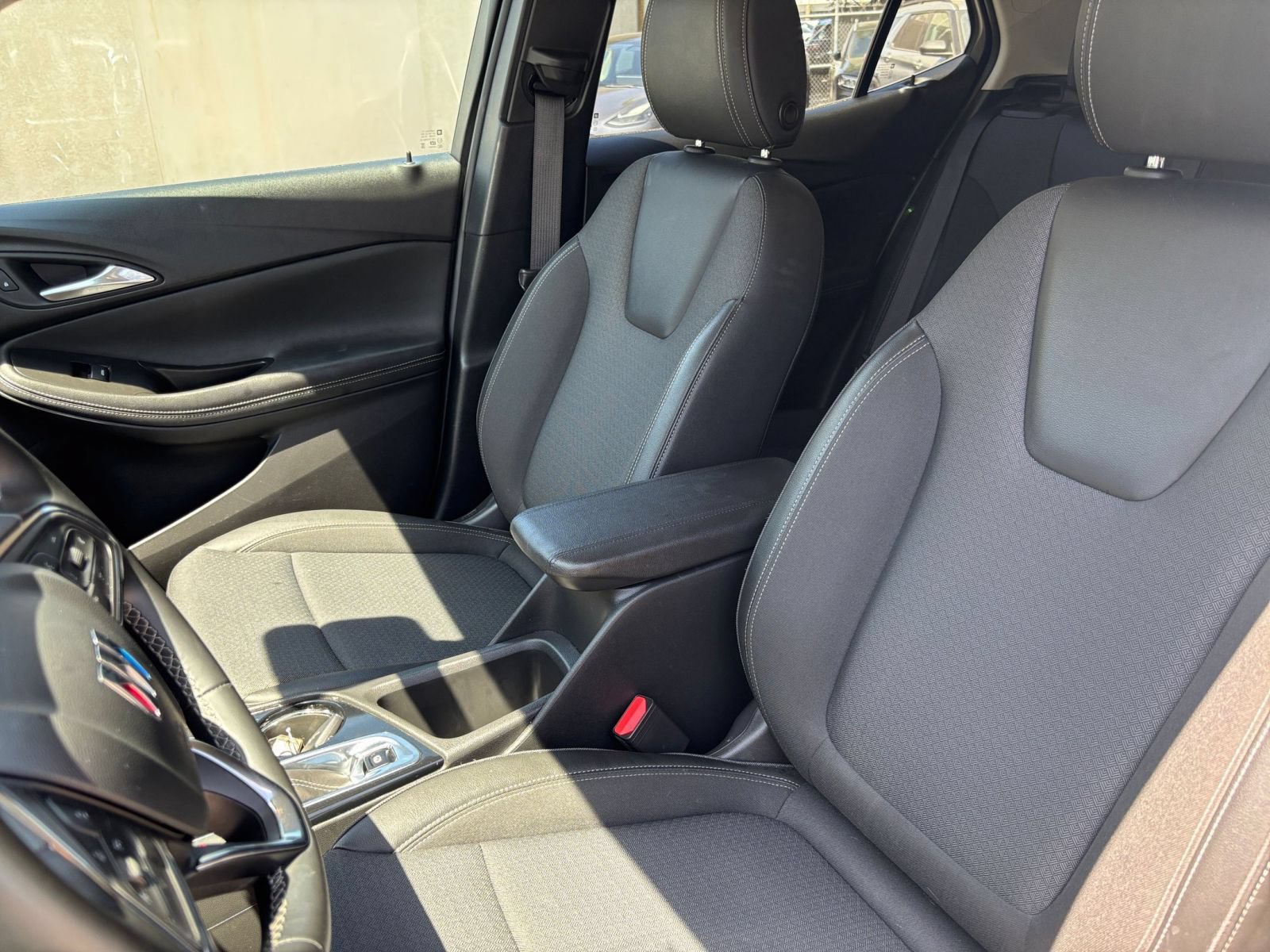 Thumbnail: 2025 Buick Encore GX - 30