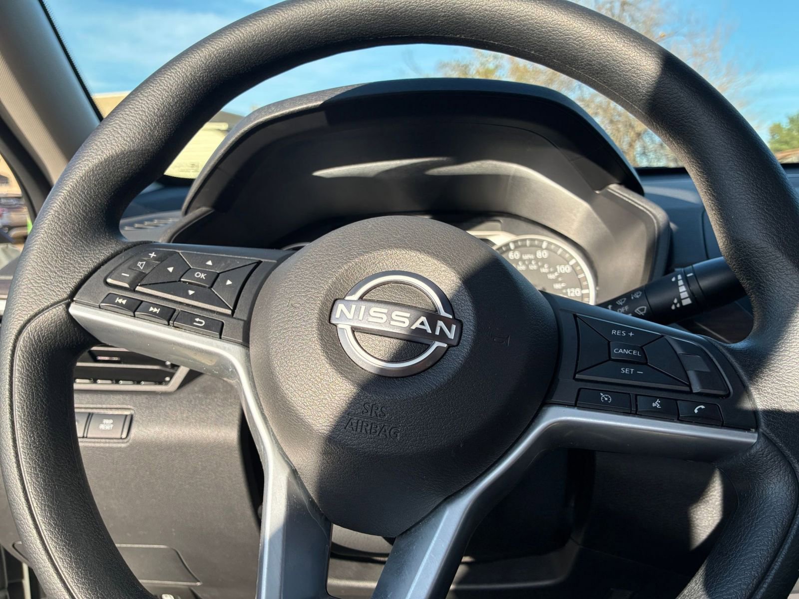 Thumbnail: 2025 Nissan Altima - 30